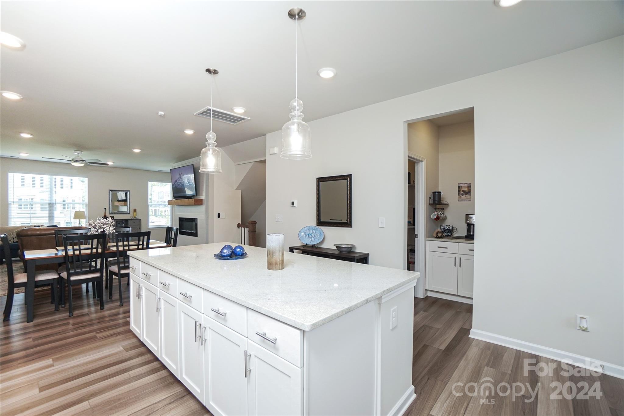10109 Hemingway Place