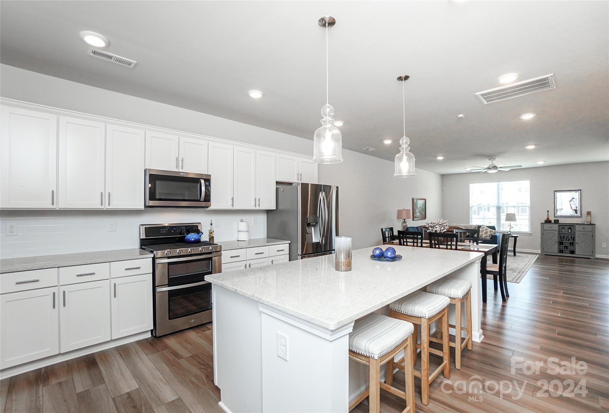 10109 Hemingway Place