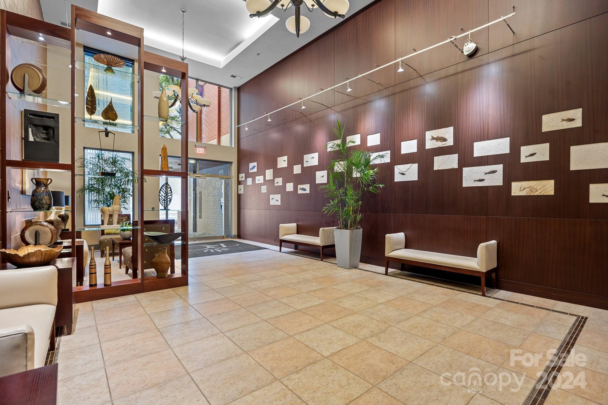 701 Royal Court Unit: 901