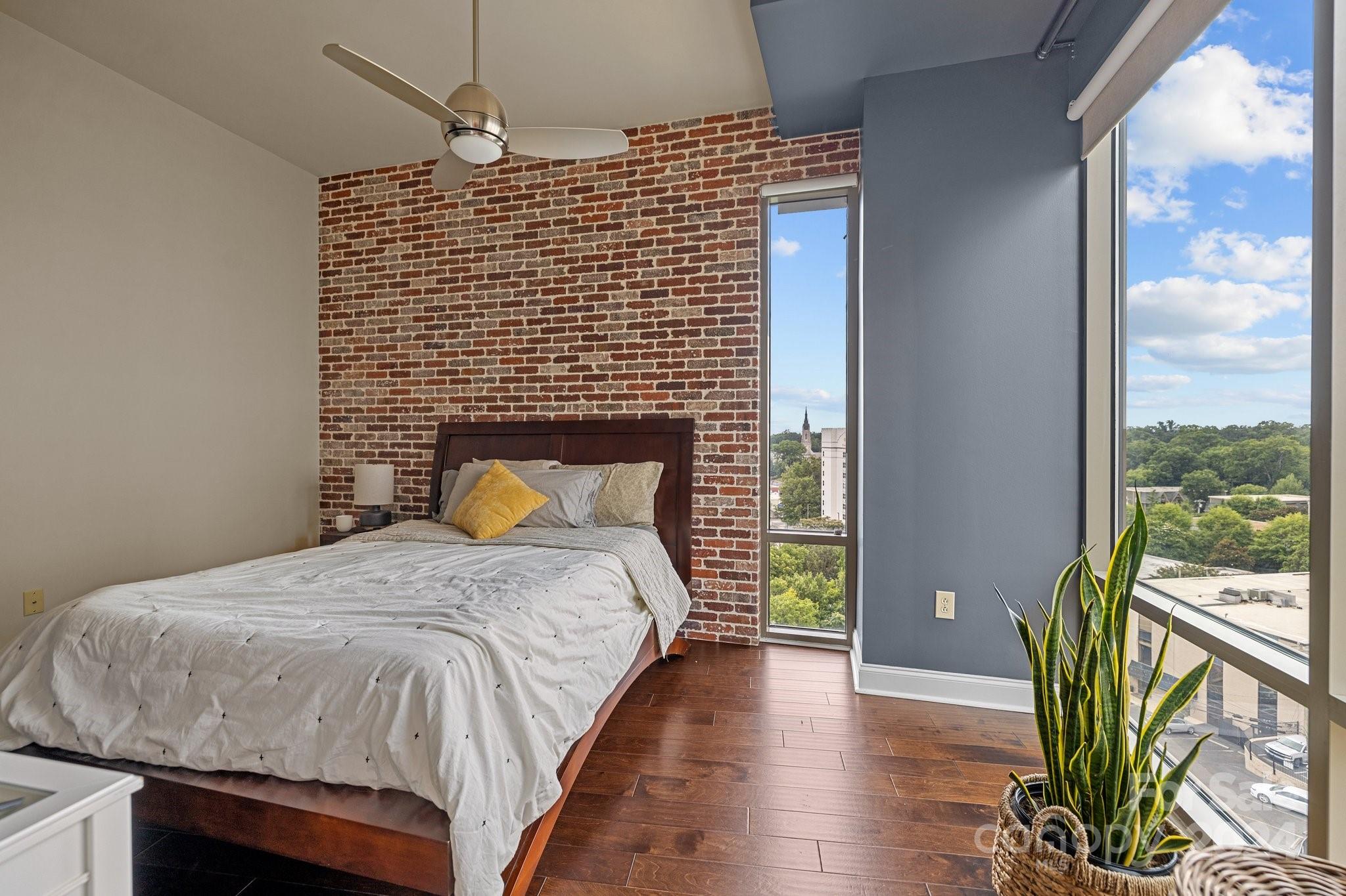 701 Royal Court Unit: 901