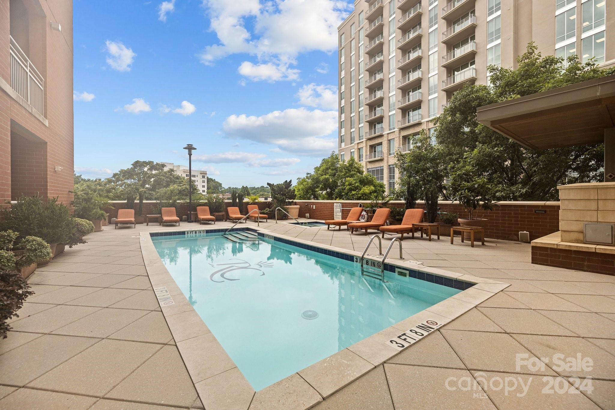701 Royal Court Unit: 901