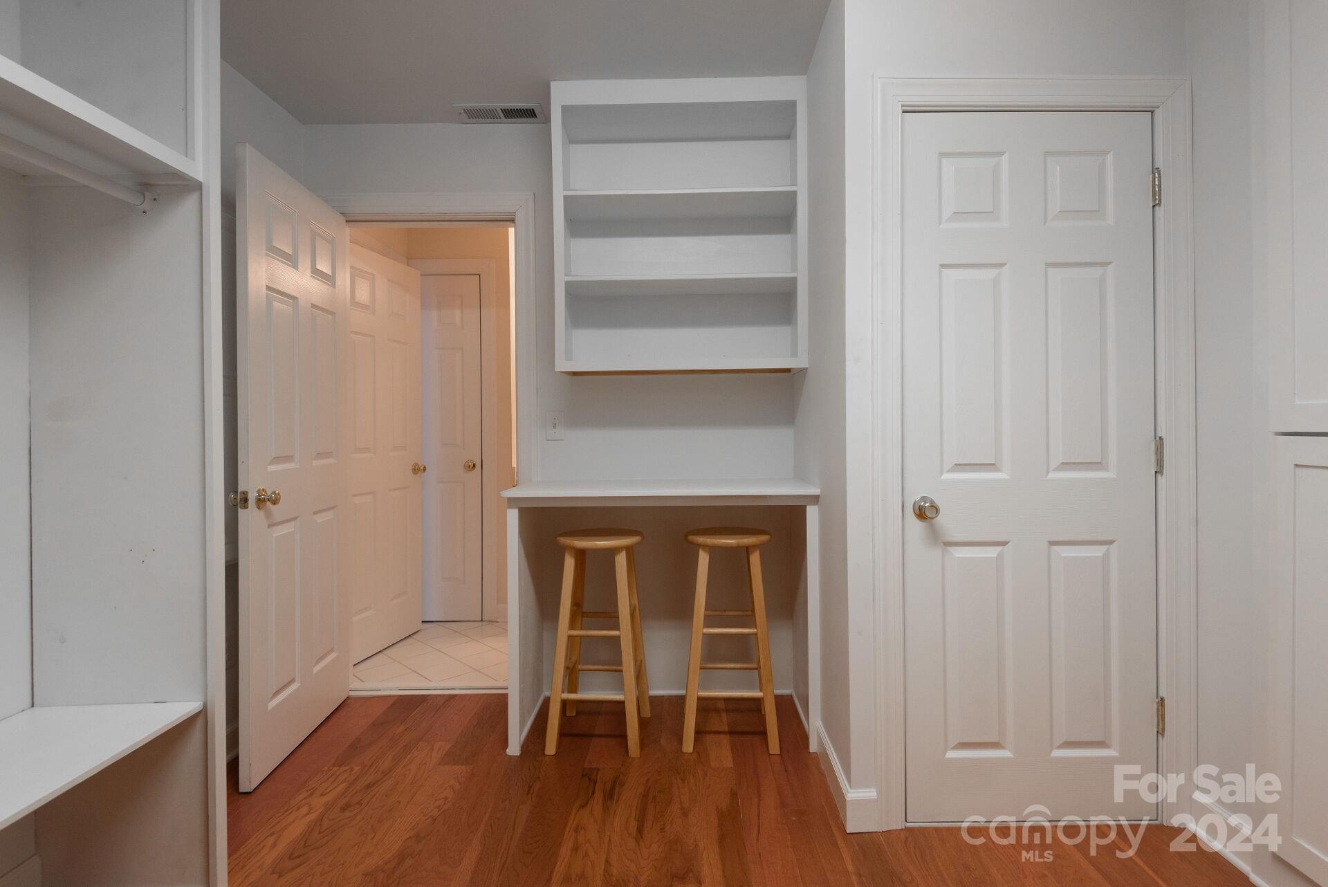 3322 Stettler View Road