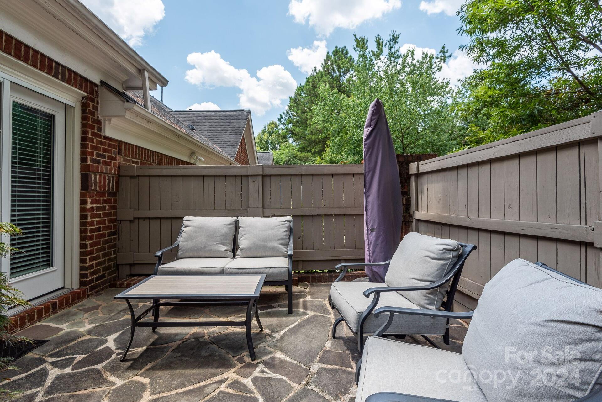 3322 Stettler View Road