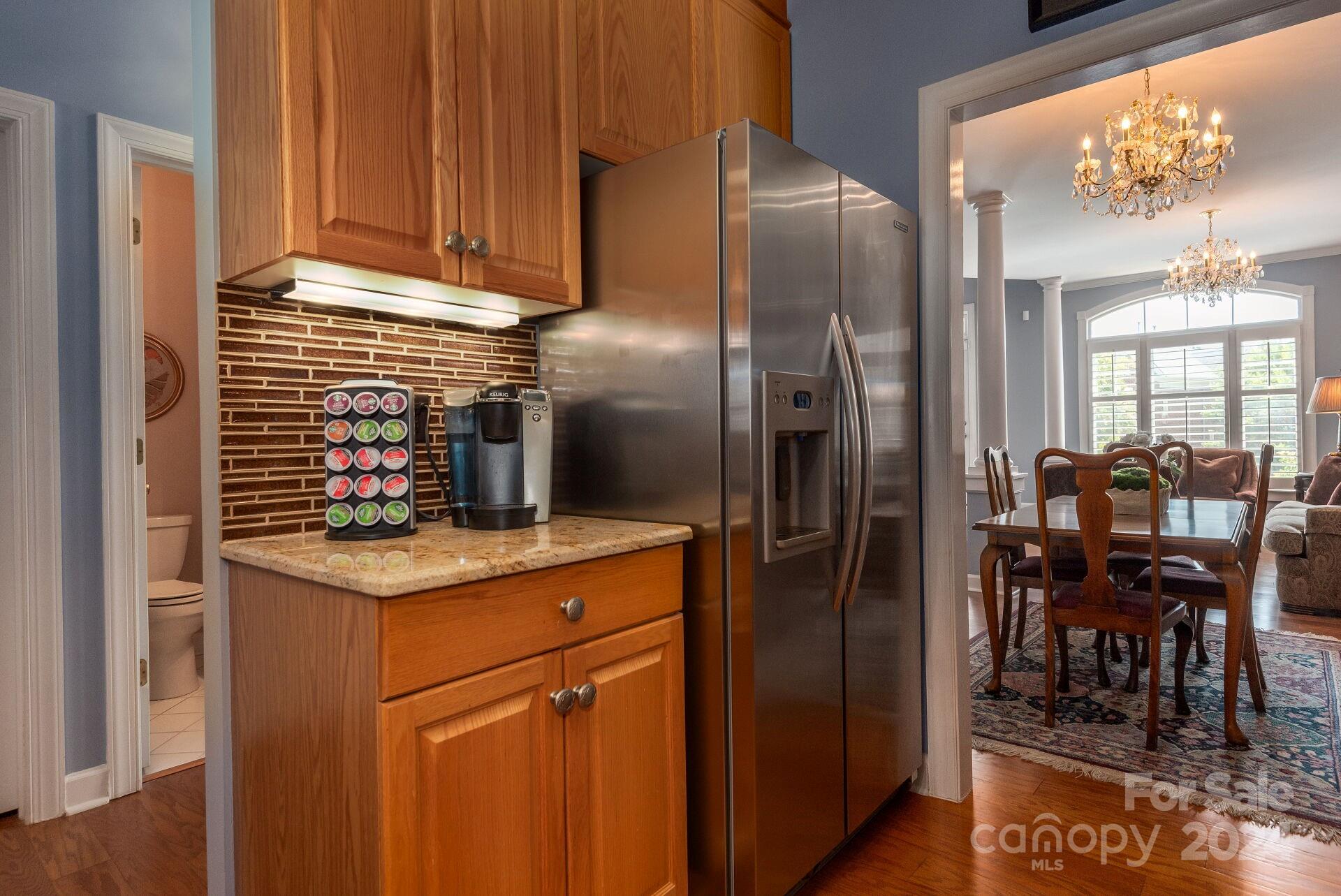 3322 Stettler View Road