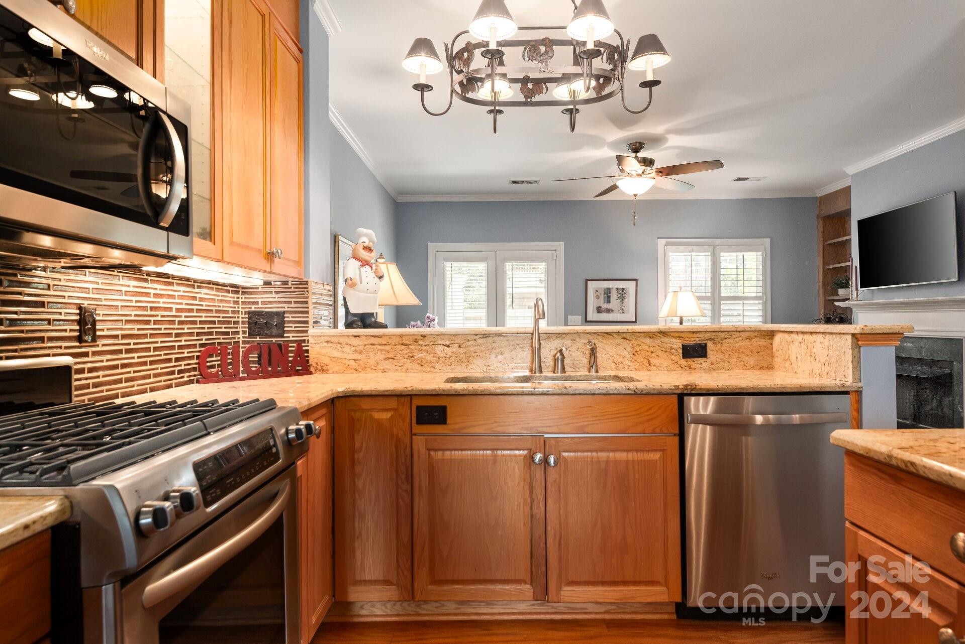 3322 Stettler View Road
