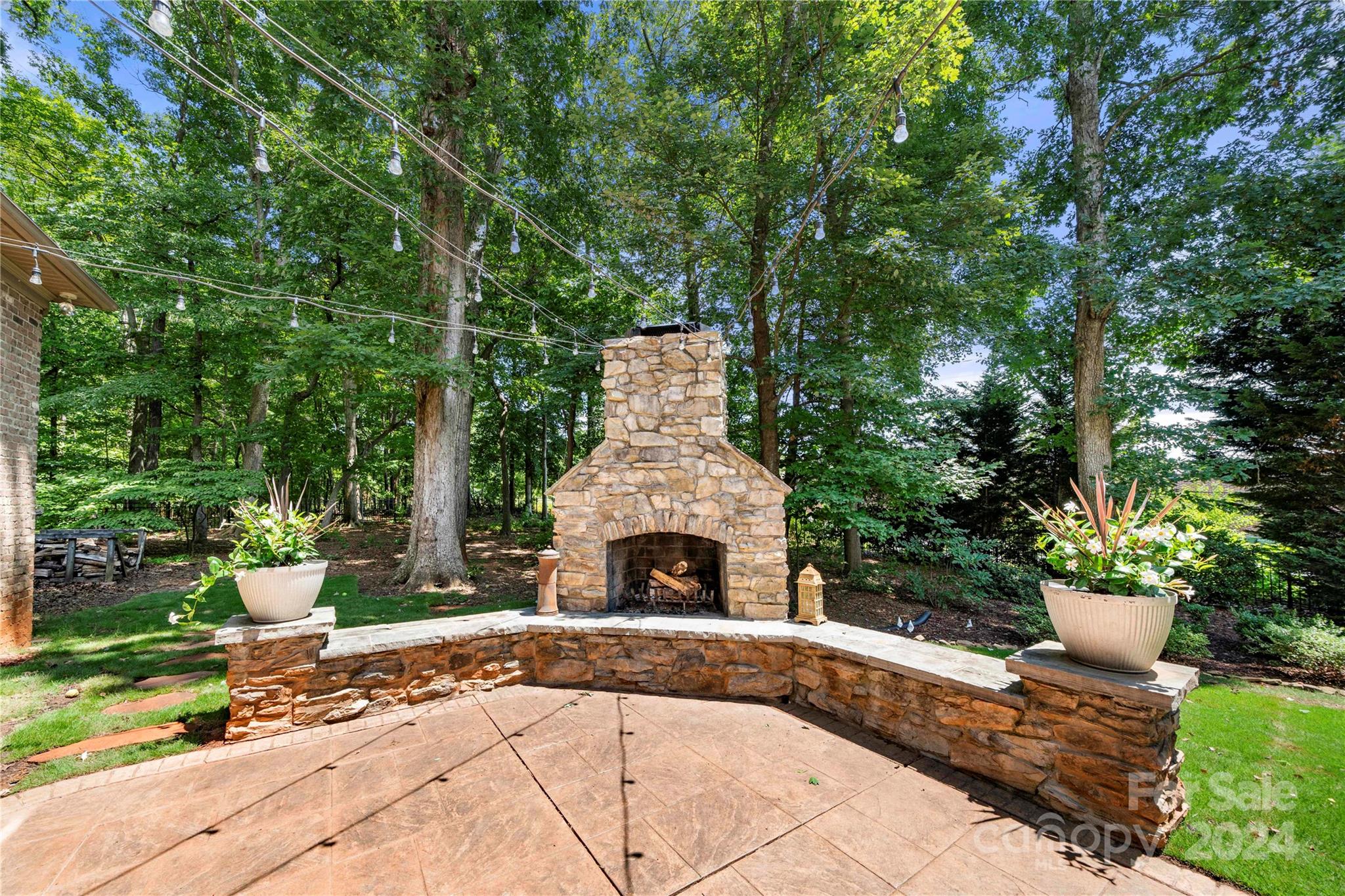 13122 Ginovanni Way