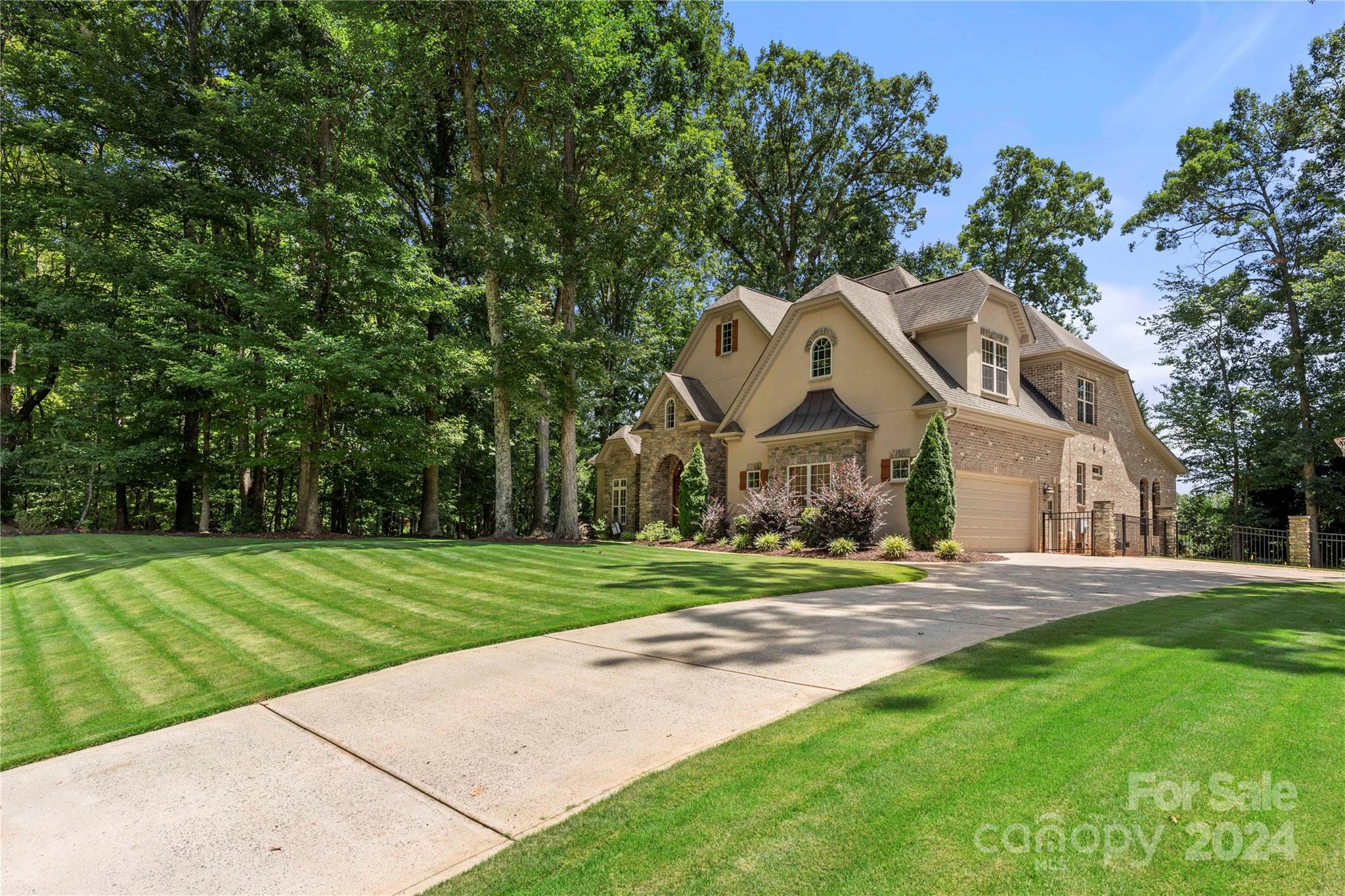 13122 Ginovanni Way