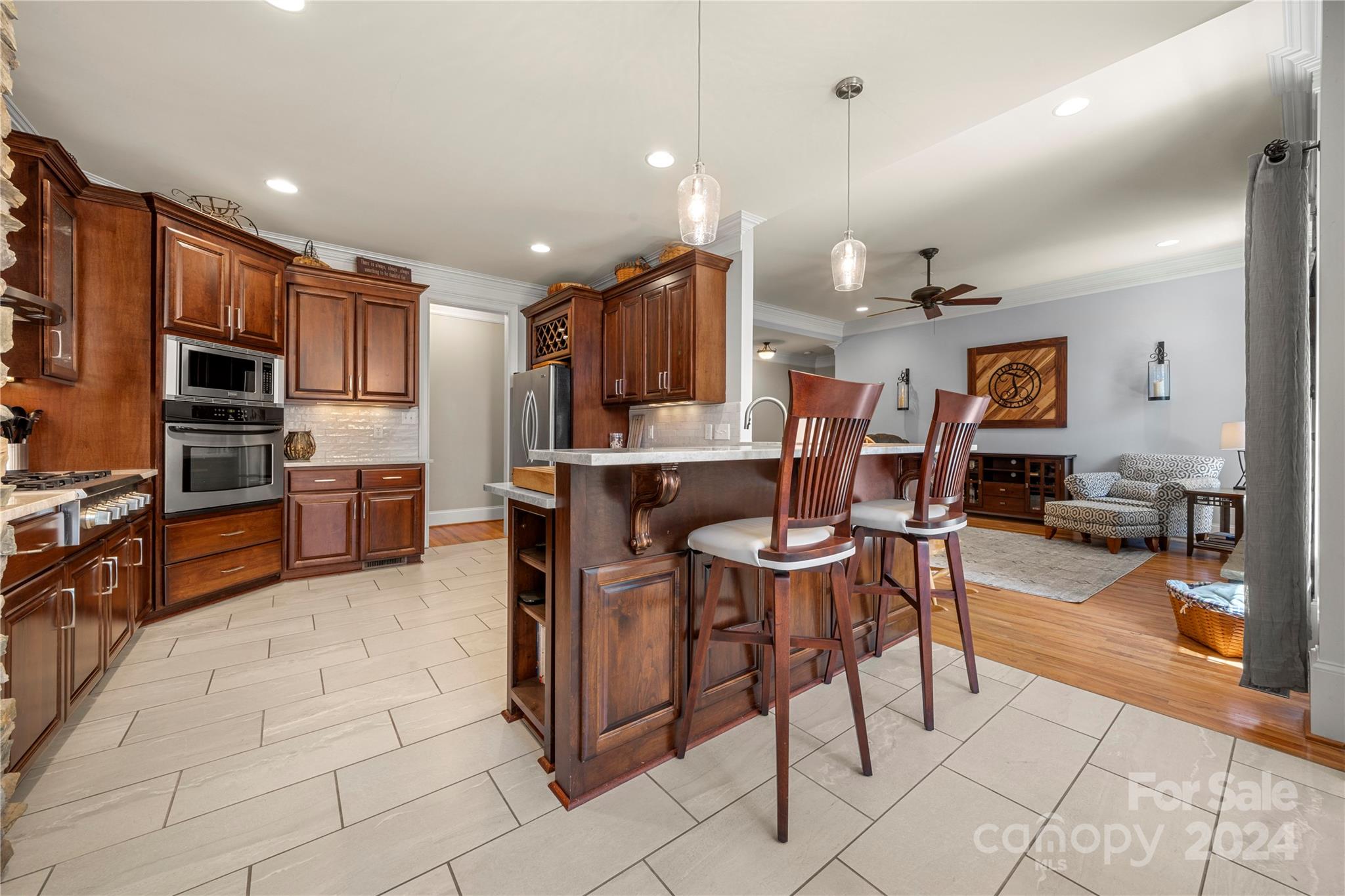 13122 Ginovanni Way