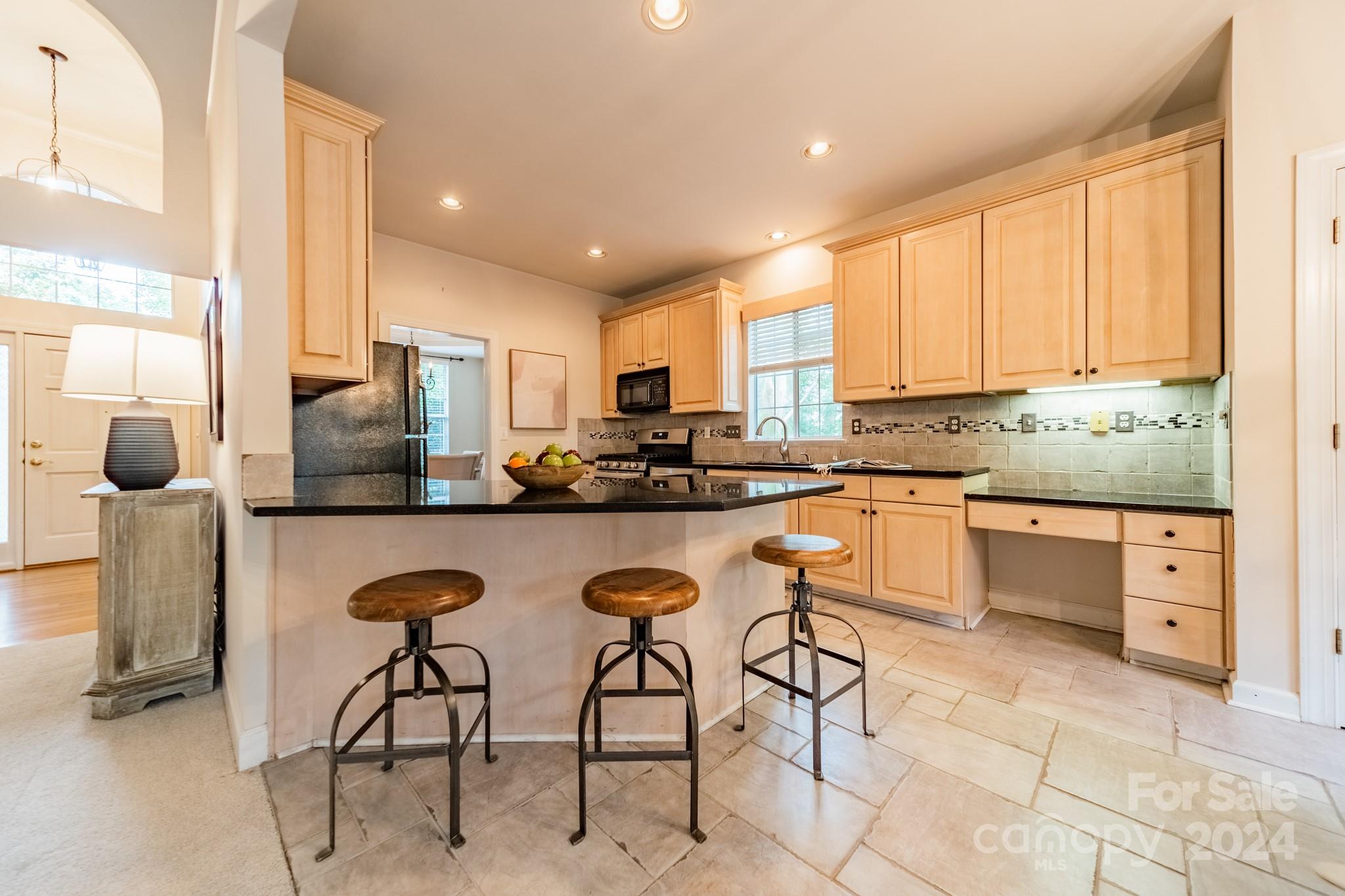 6342 Oxwynn Lane