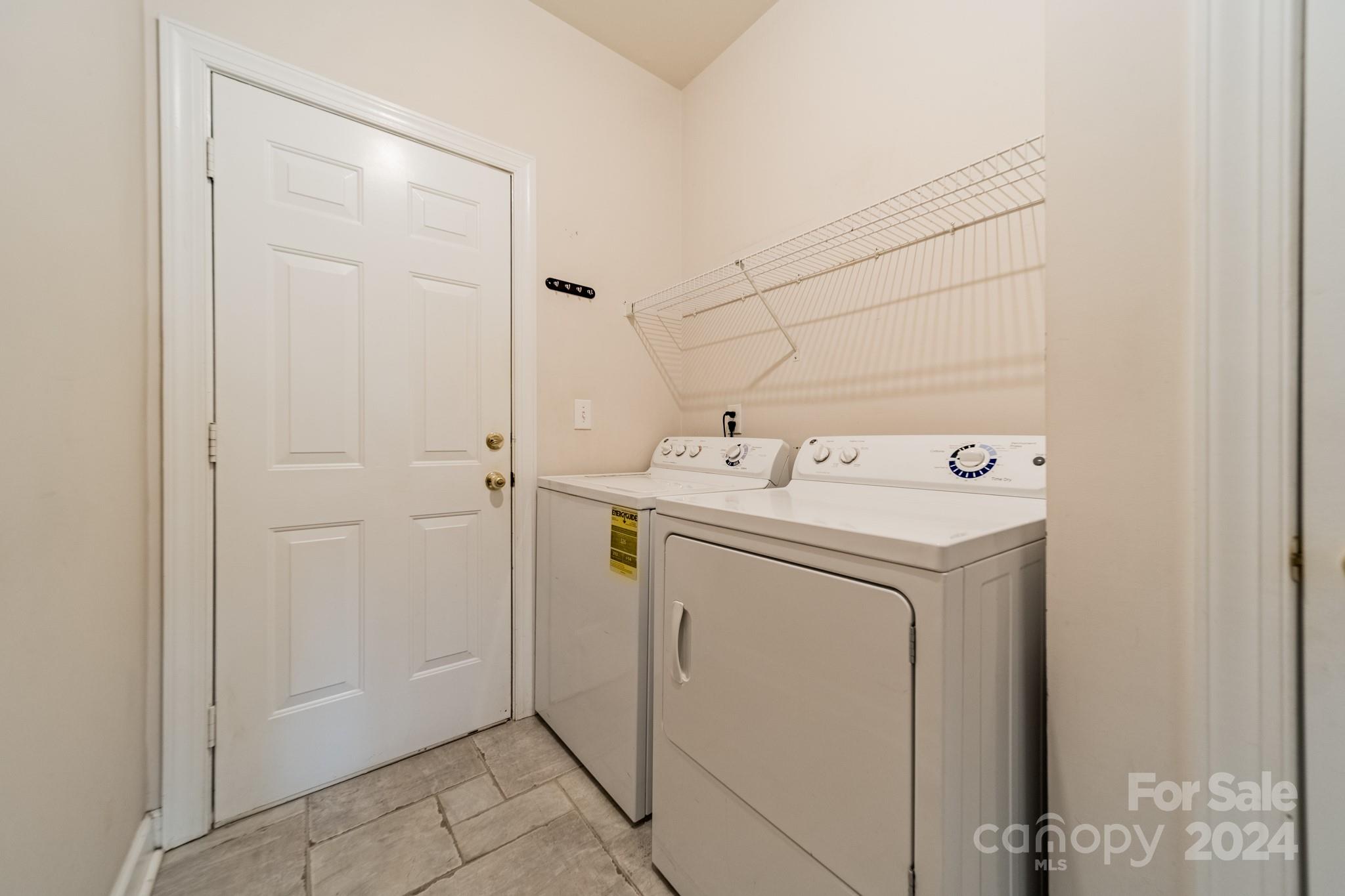 6342 Oxwynn Lane