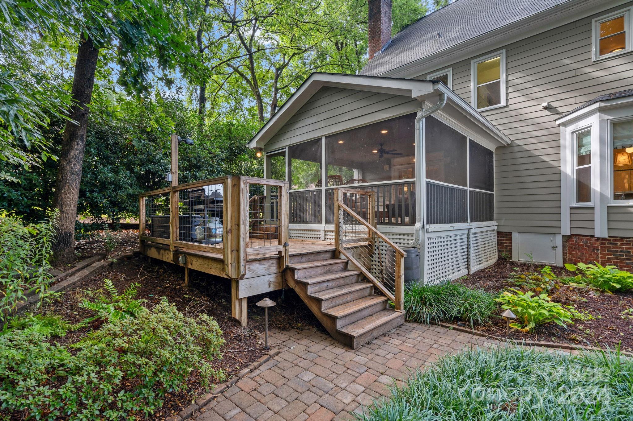 3000 Heathgate Road