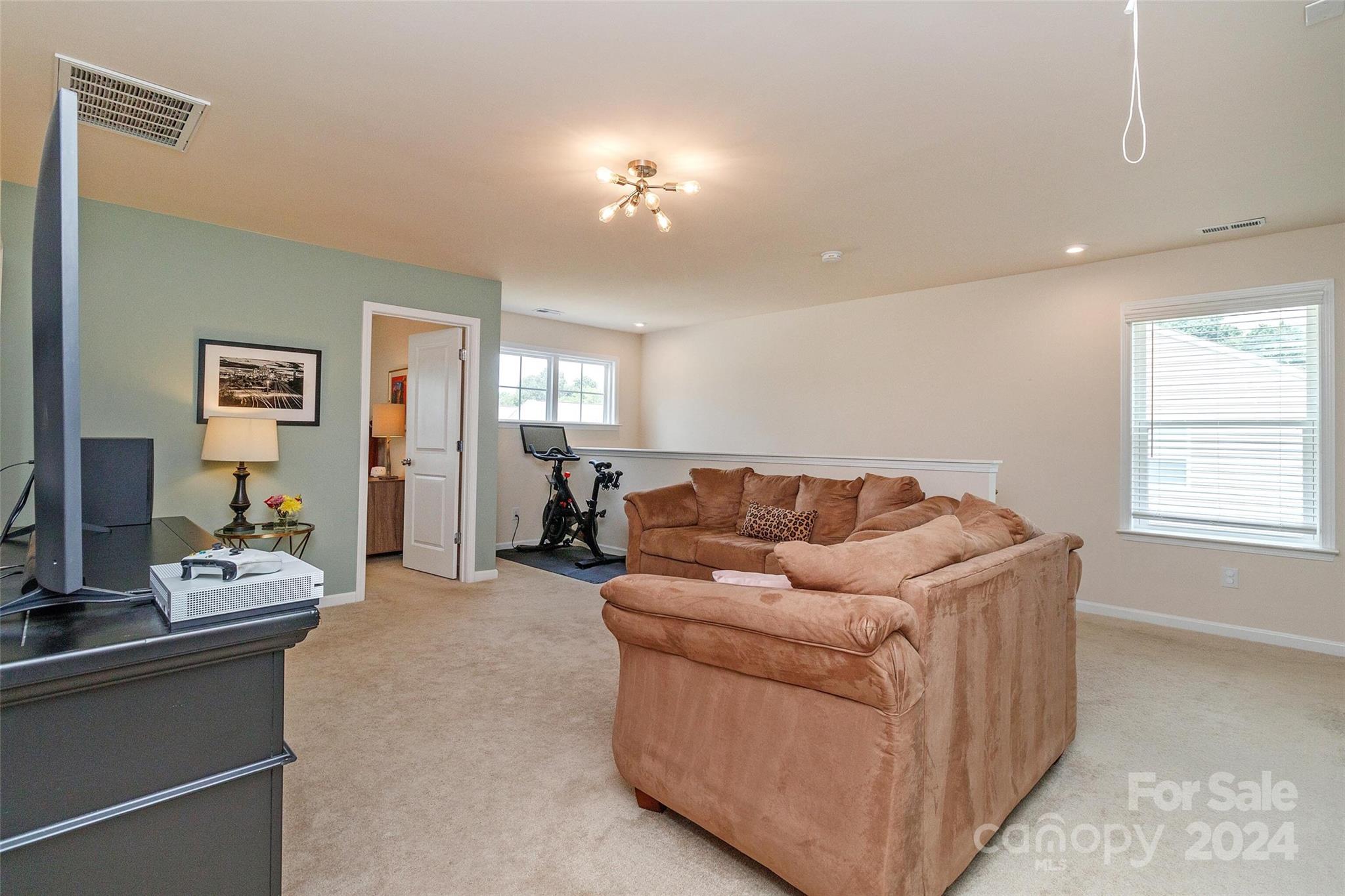 1546 Starmount Cove Lane