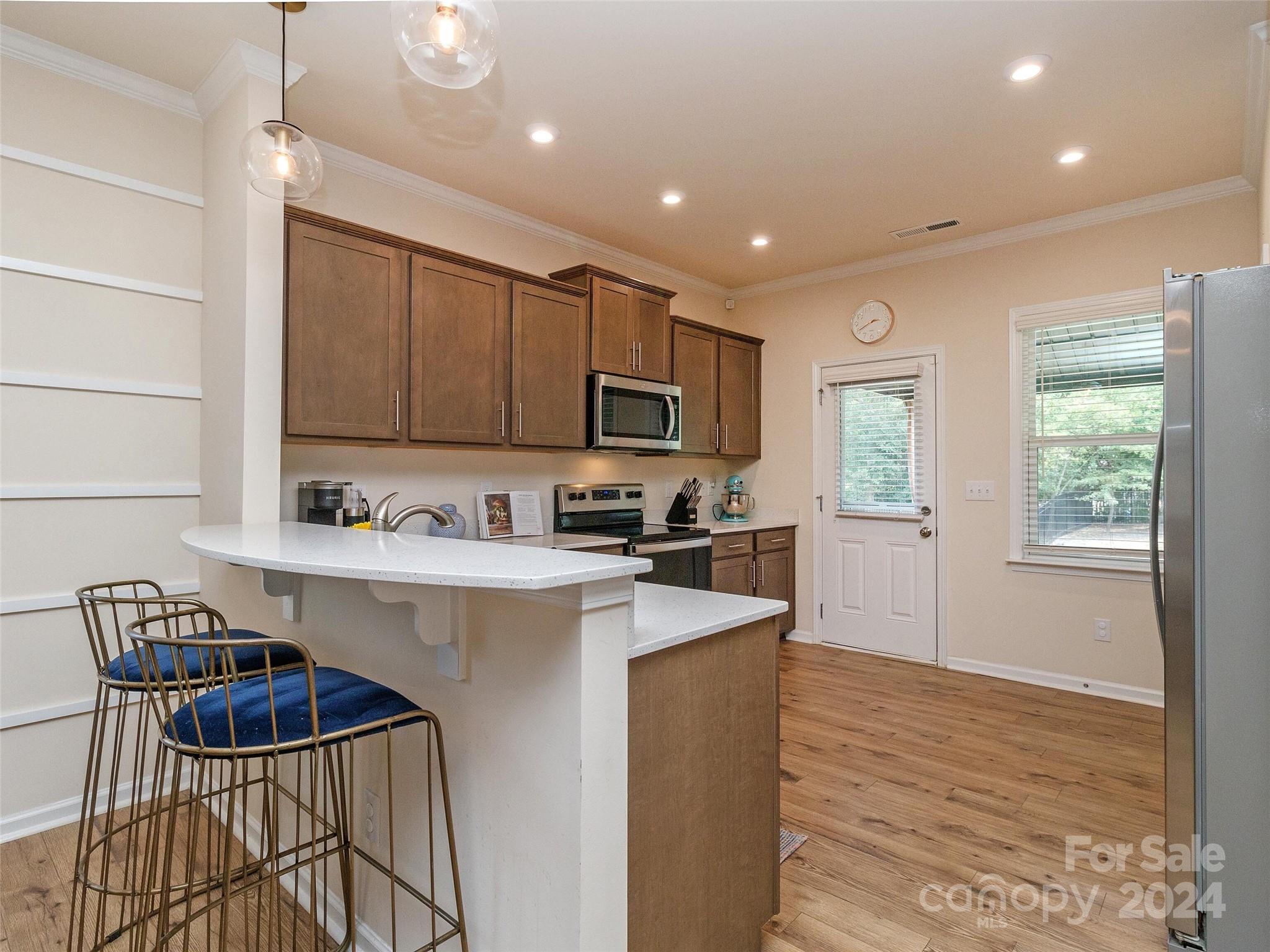 1546 Starmount Cove Lane