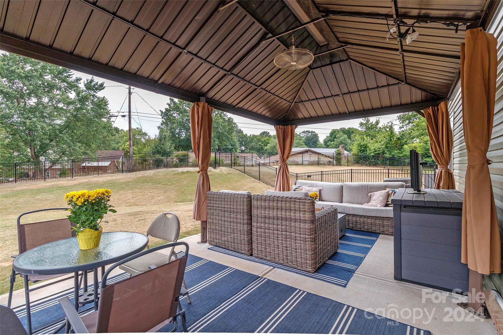 1546 Starmount Cove Lane