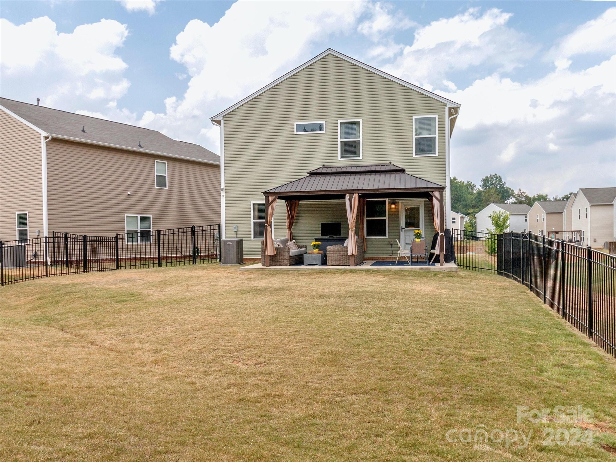 1546 Starmount Cove Lane