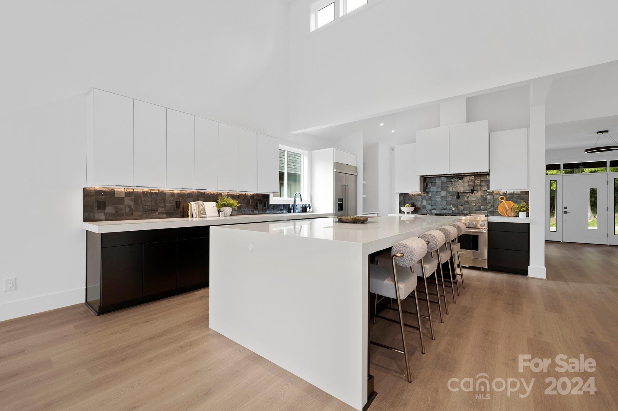 3520 Gatewood Oaks Drive