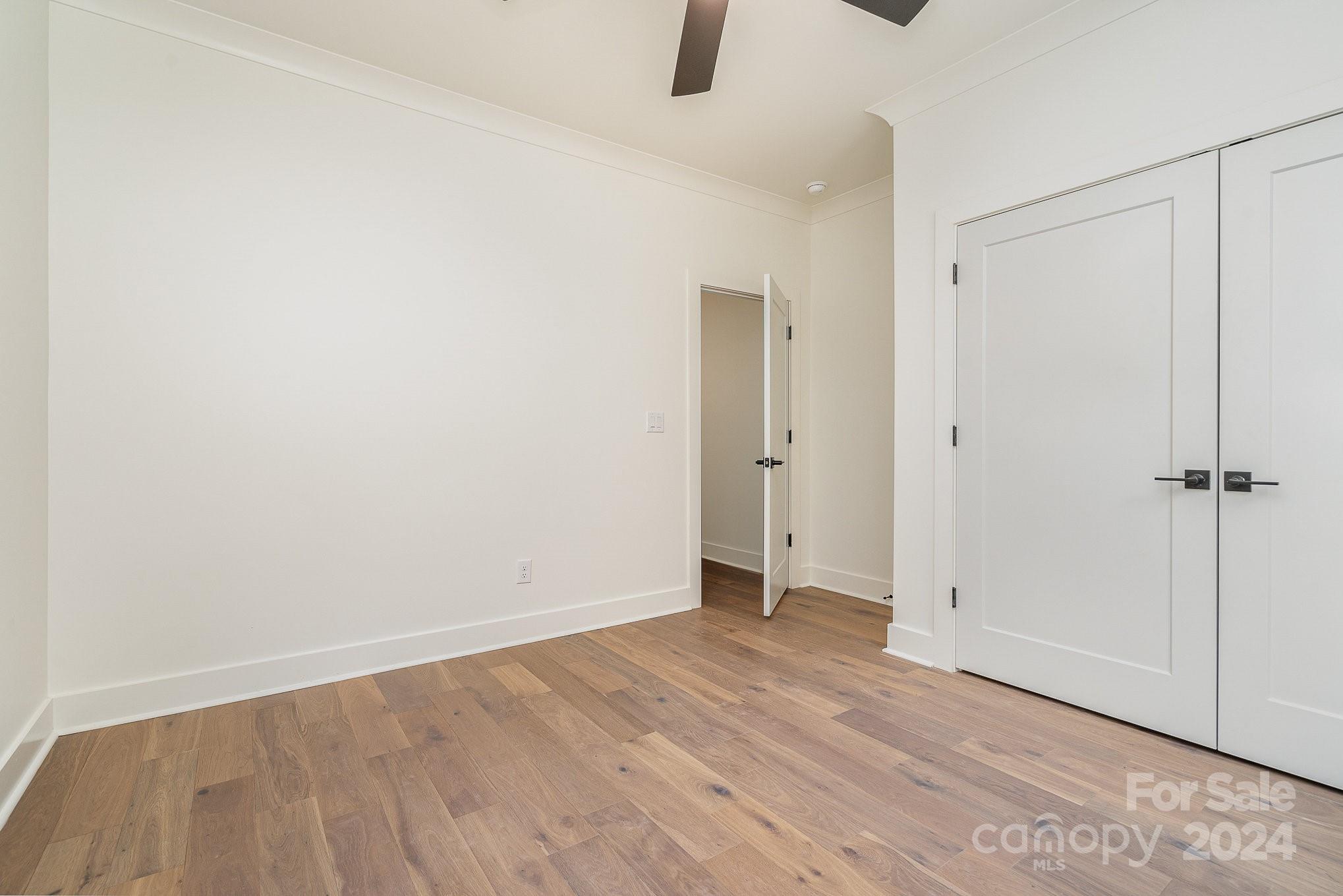 1542 Winston Drive
