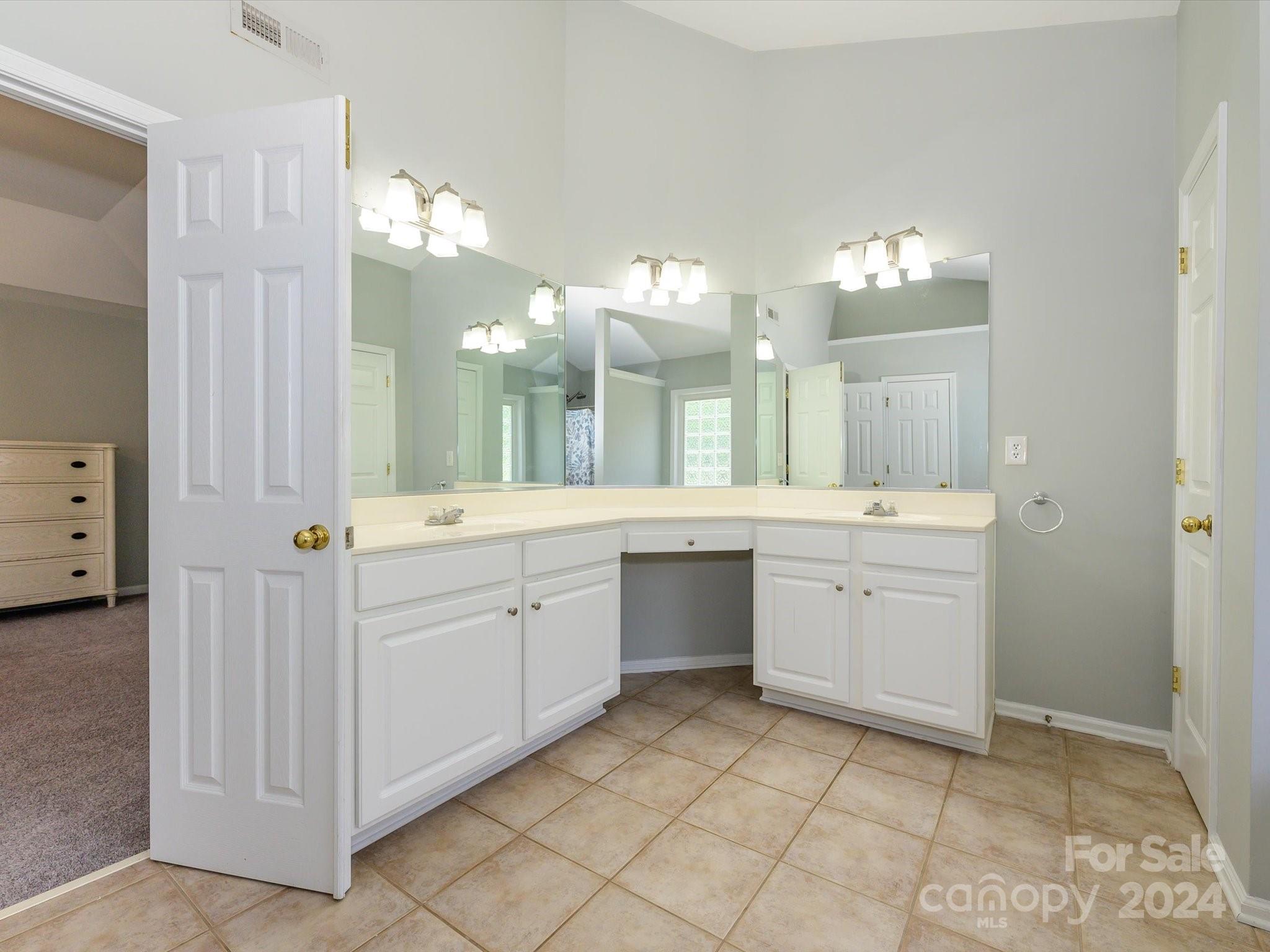 1103 Deep Hollow Court