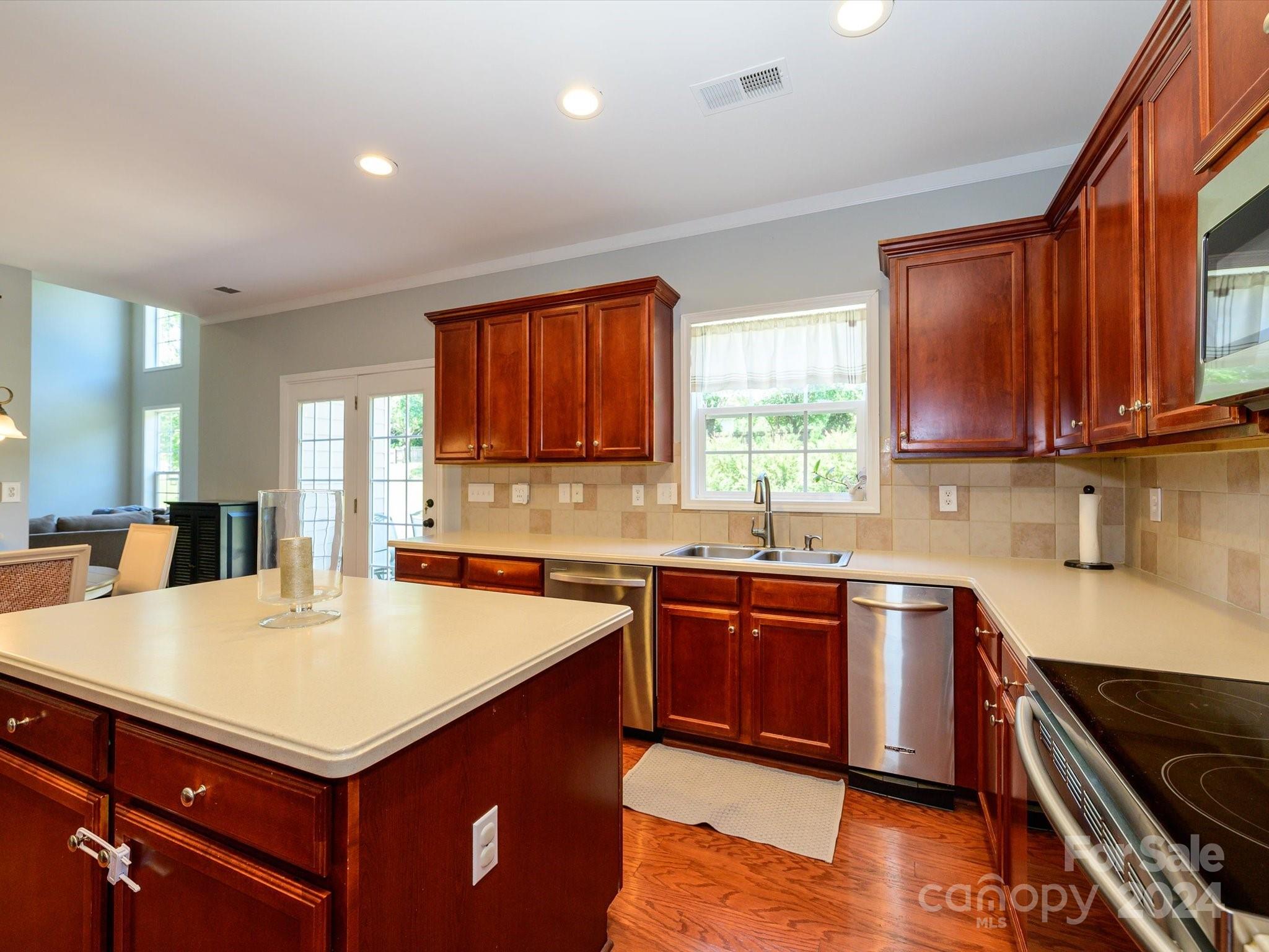 1103 Deep Hollow Court