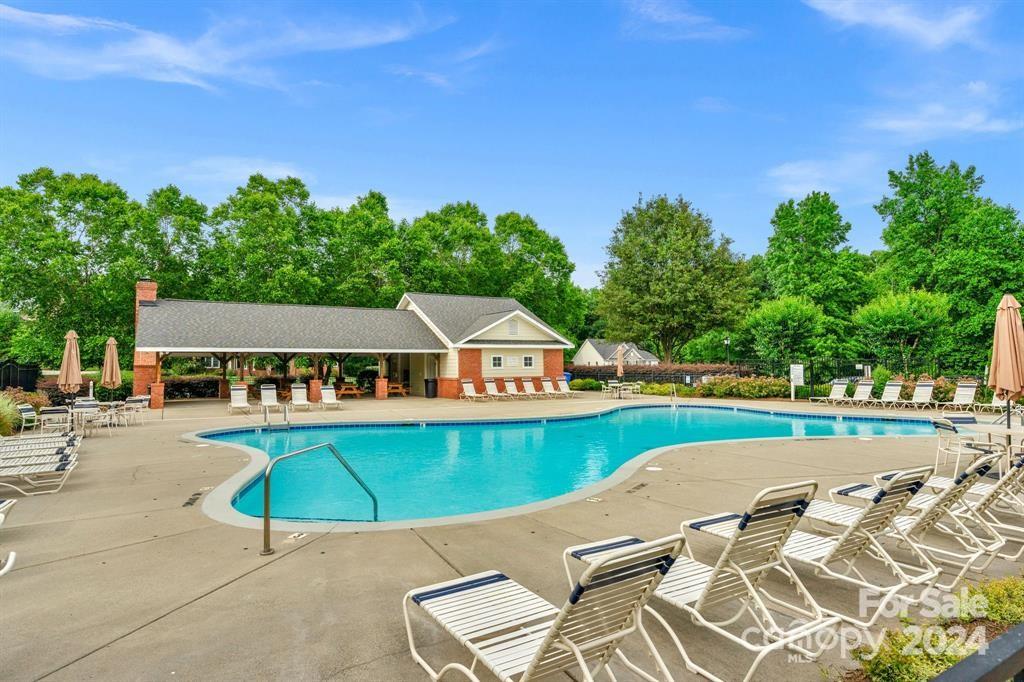 1103 Deep Hollow Court