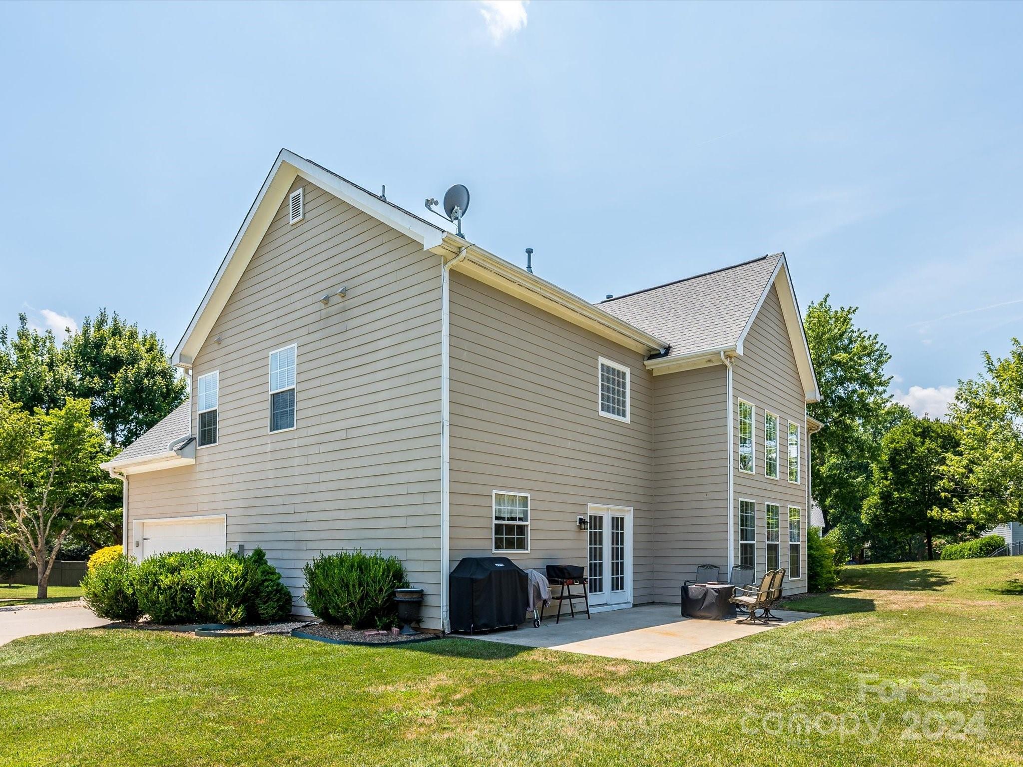 1103 Deep Hollow Court