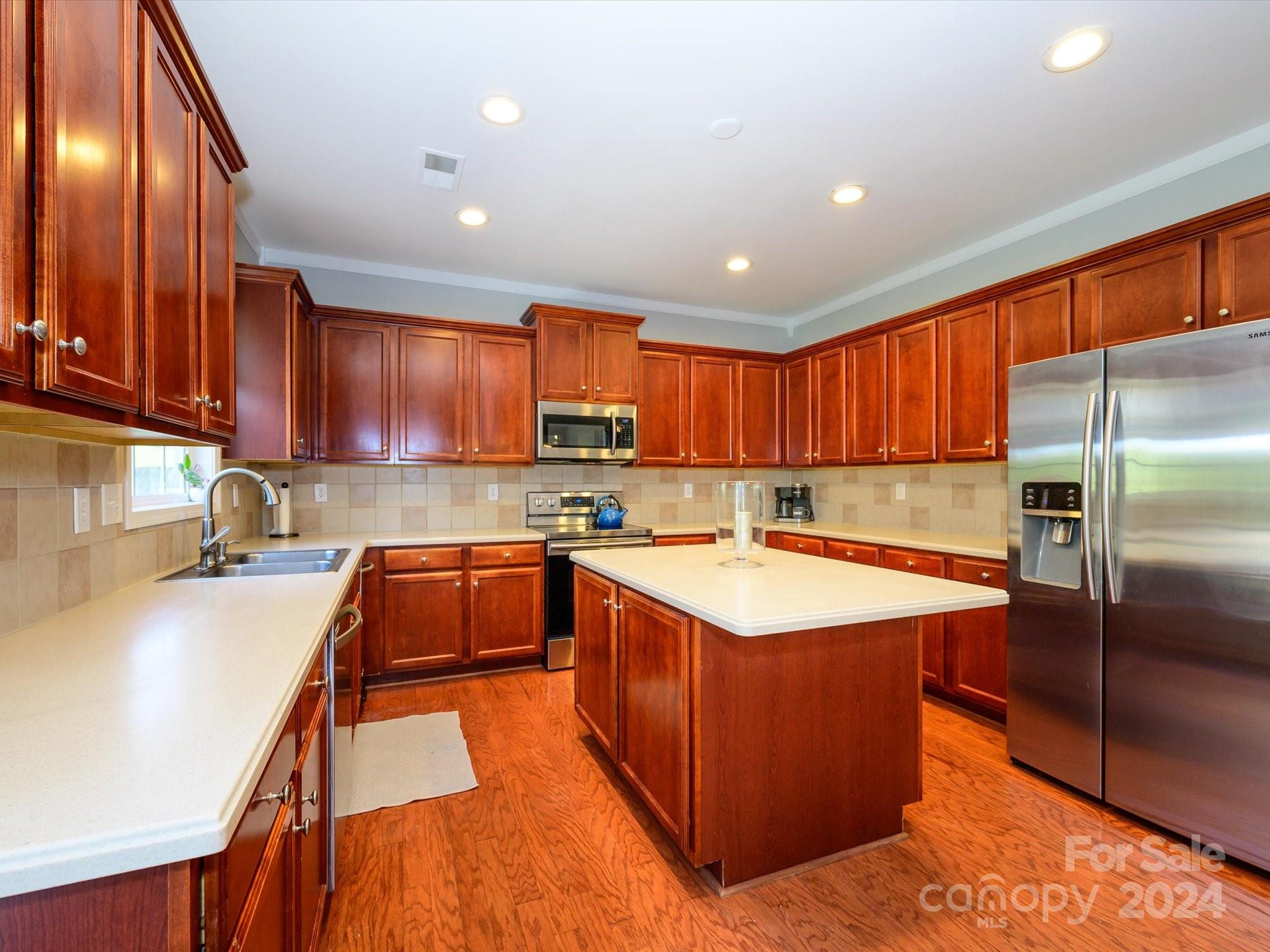 1103 Deep Hollow Court