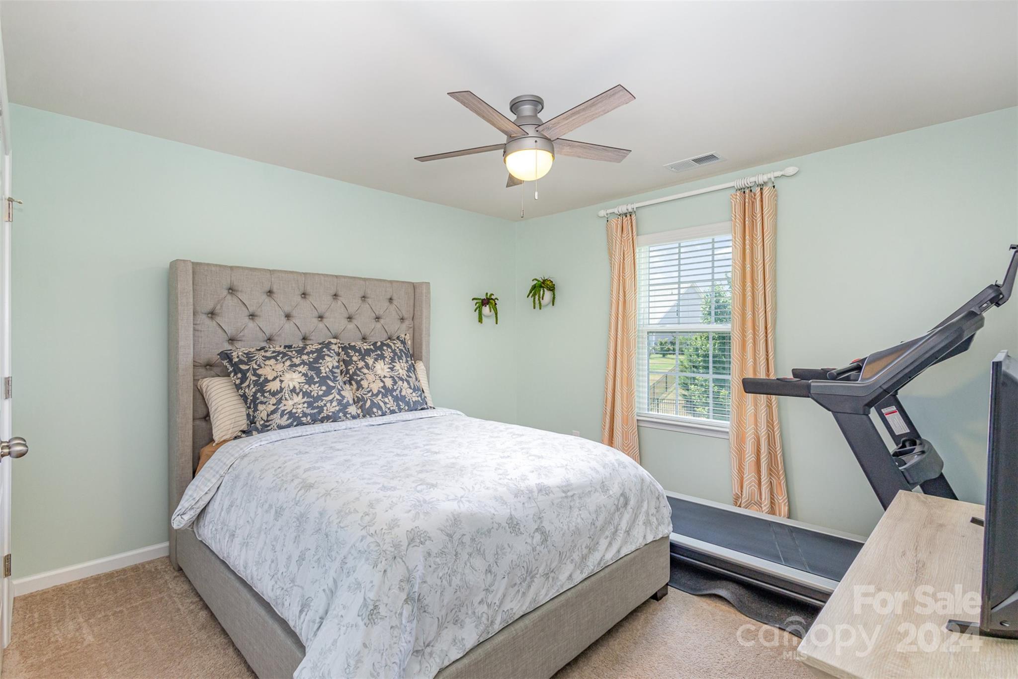 16017 Foreleigh Road