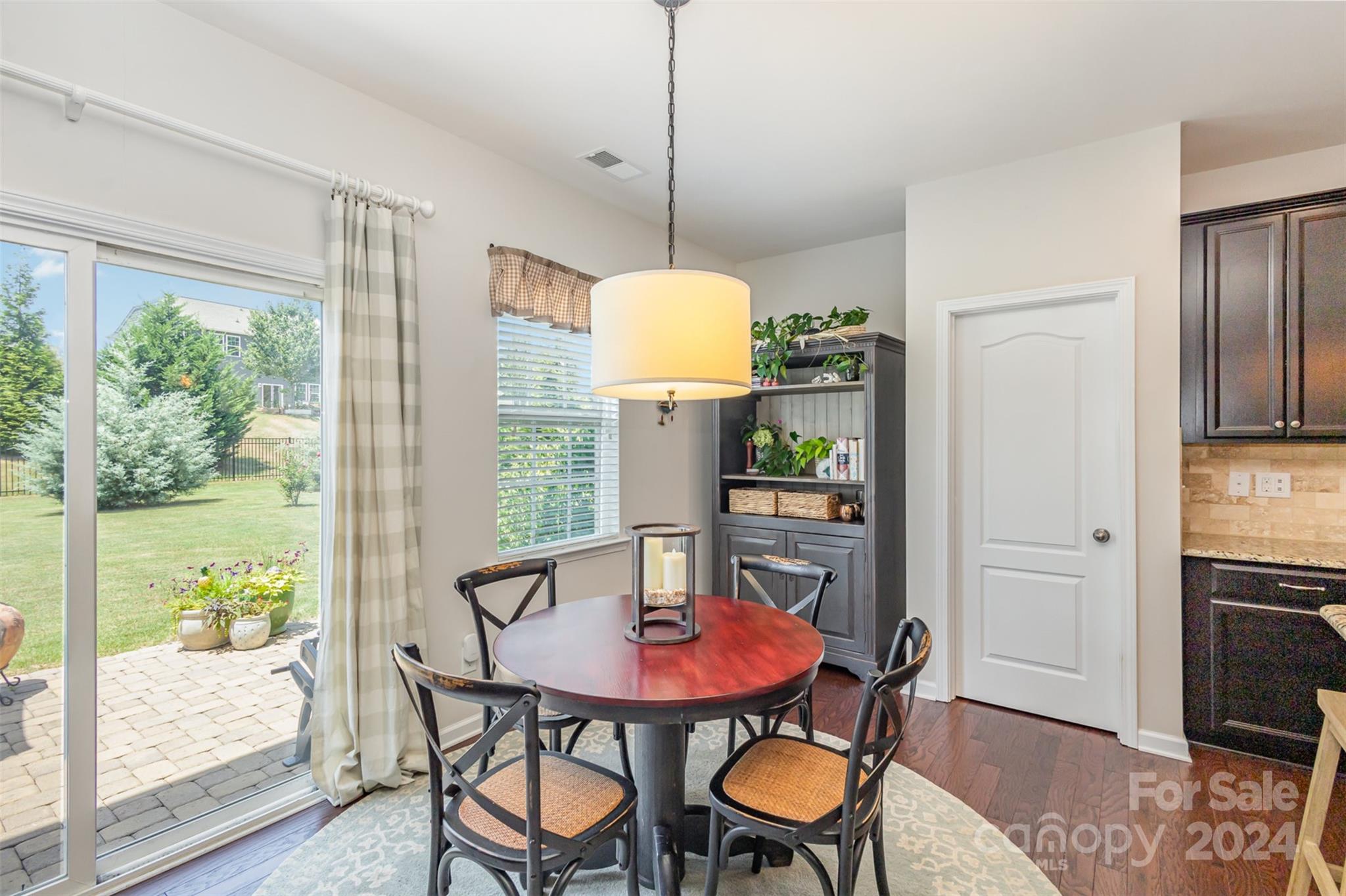 16017 Foreleigh Road