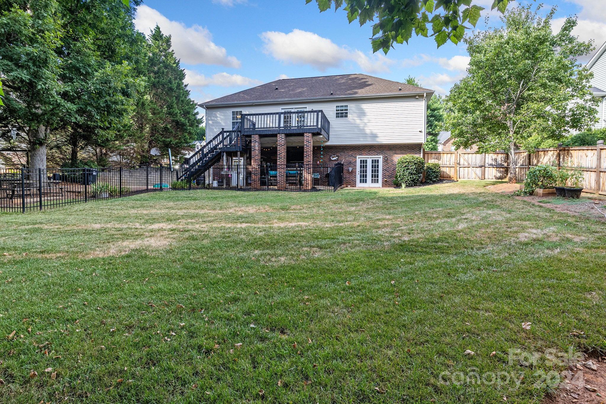 219 Heather Glen Lane