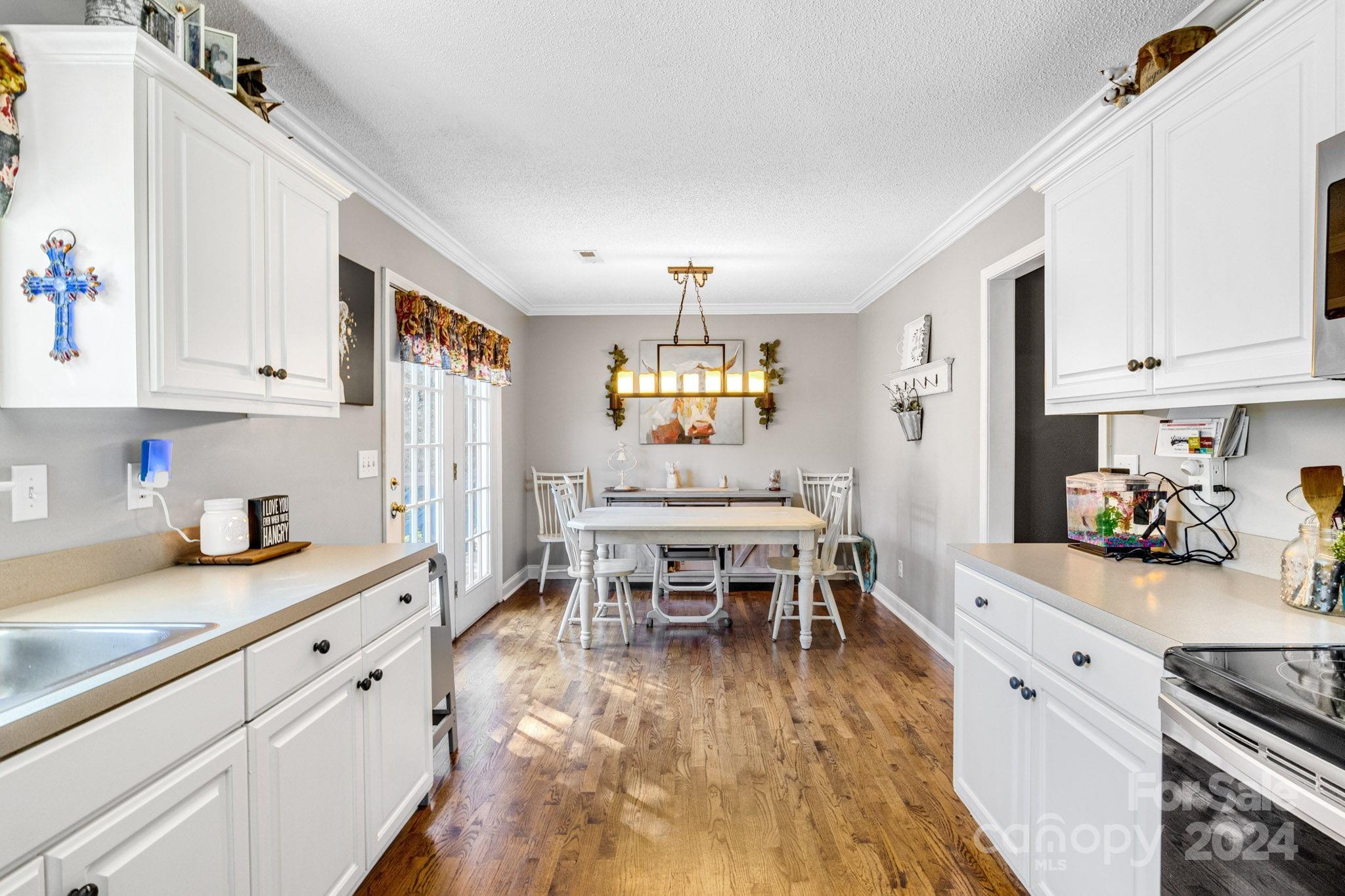 219 Heather Glen Lane