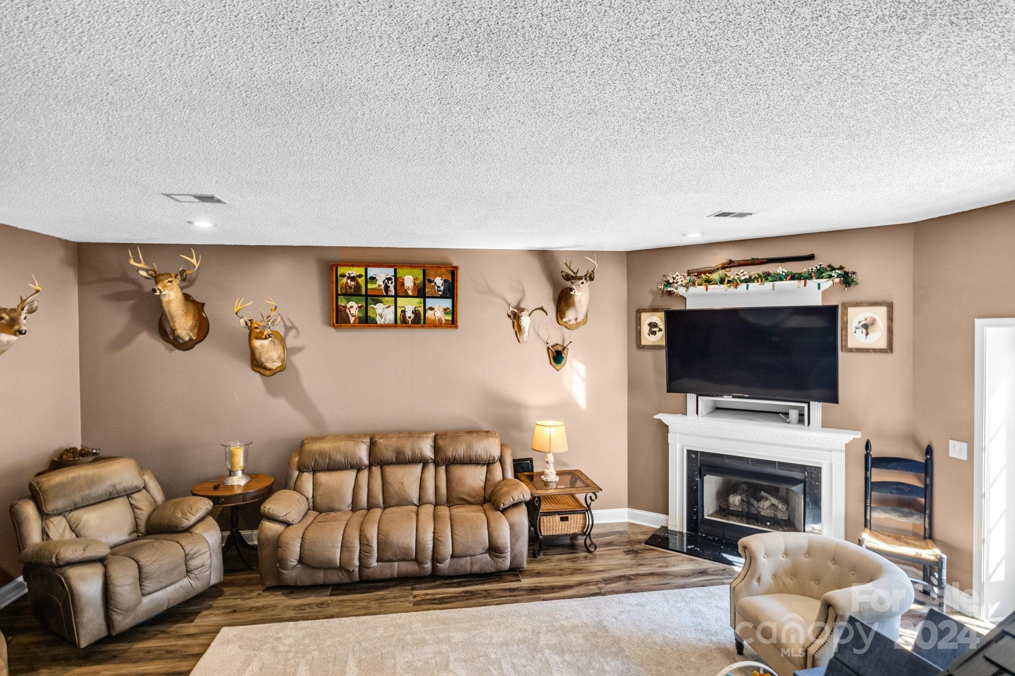 219 Heather Glen Lane