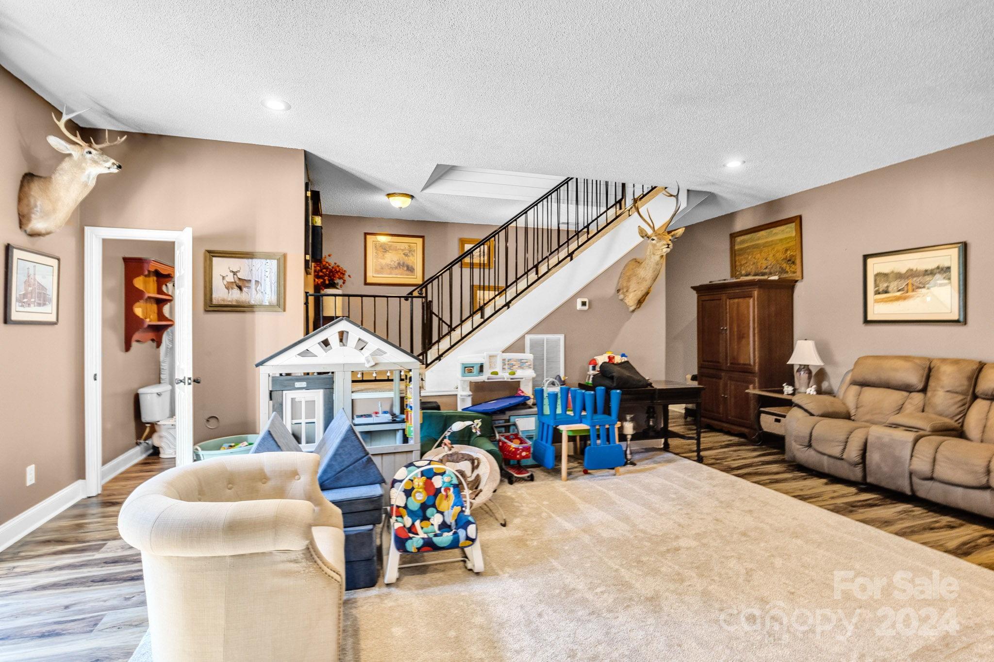 219 Heather Glen Lane