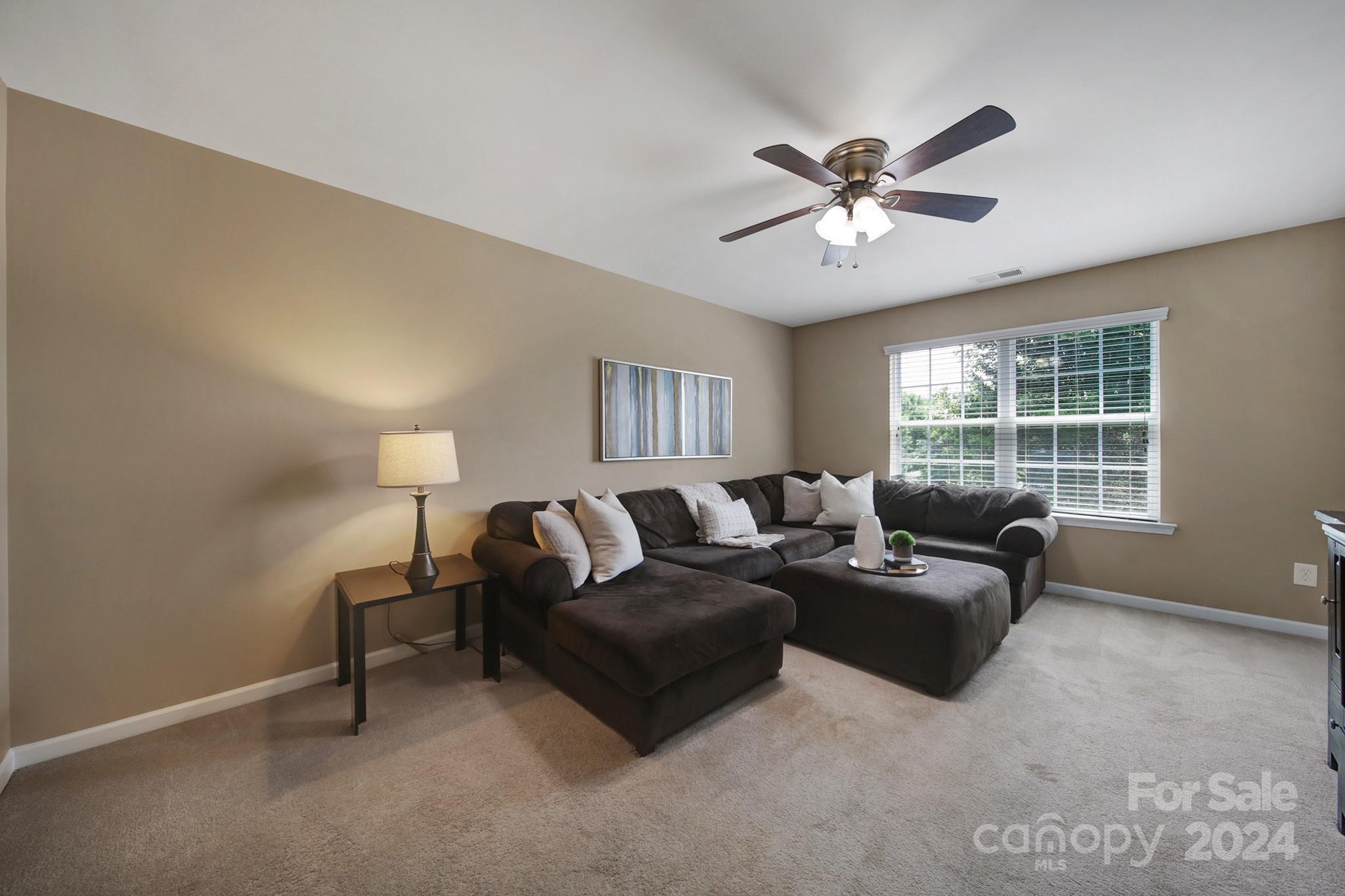 10257 Elizabeth Crest Lane