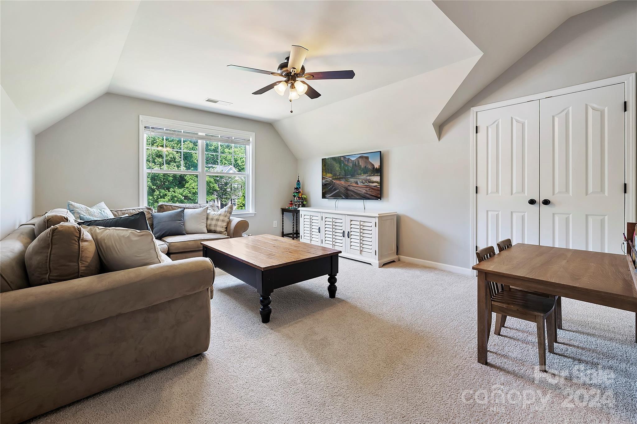 6808 Olde Sycamore Drive