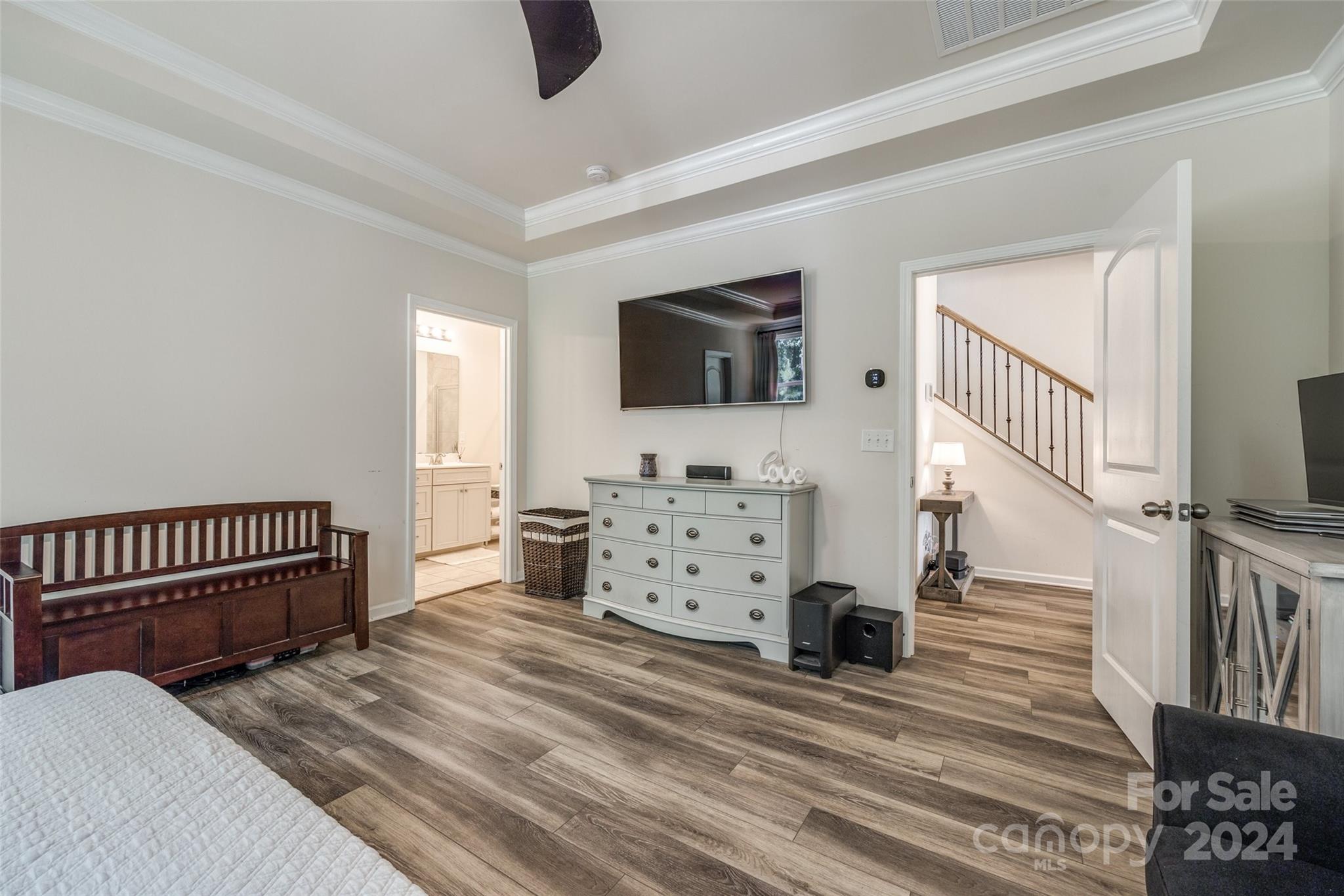 15004 Red Canoe Way