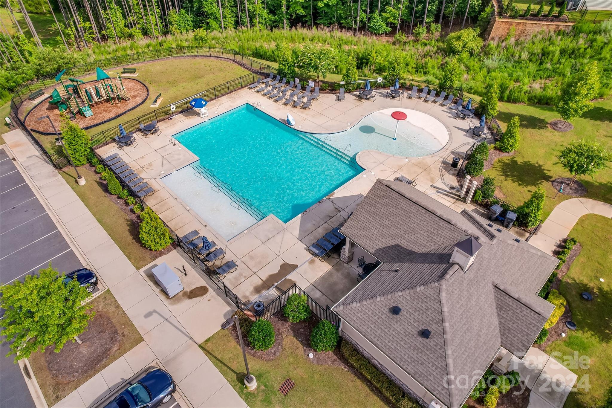 15004 Red Canoe Way