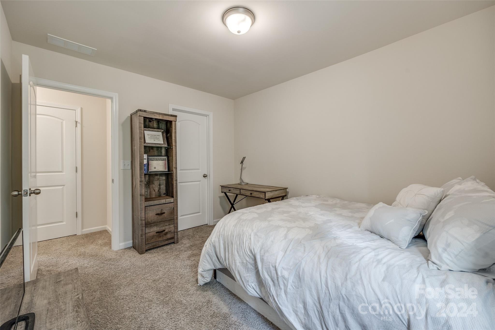 15004 Red Canoe Way
