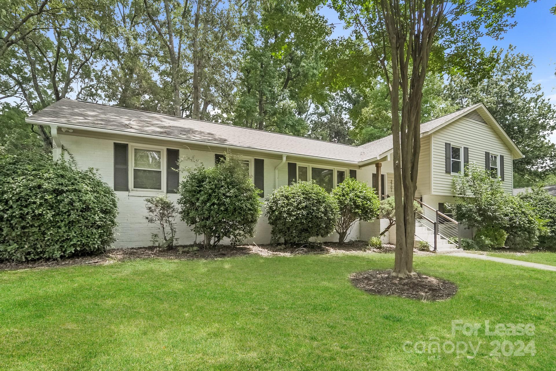 3701 Flowerfield Road