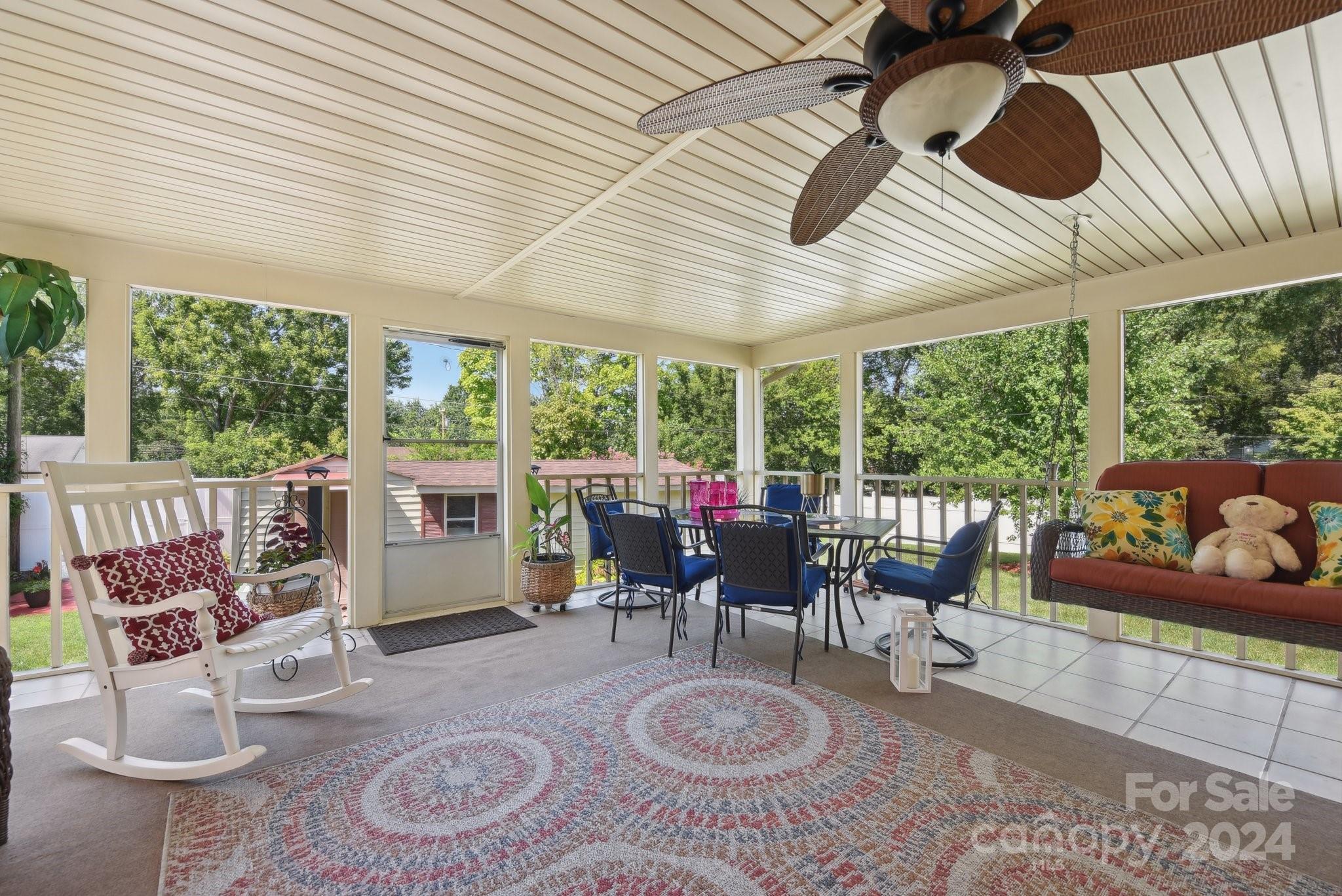 2101 Artwood Lane