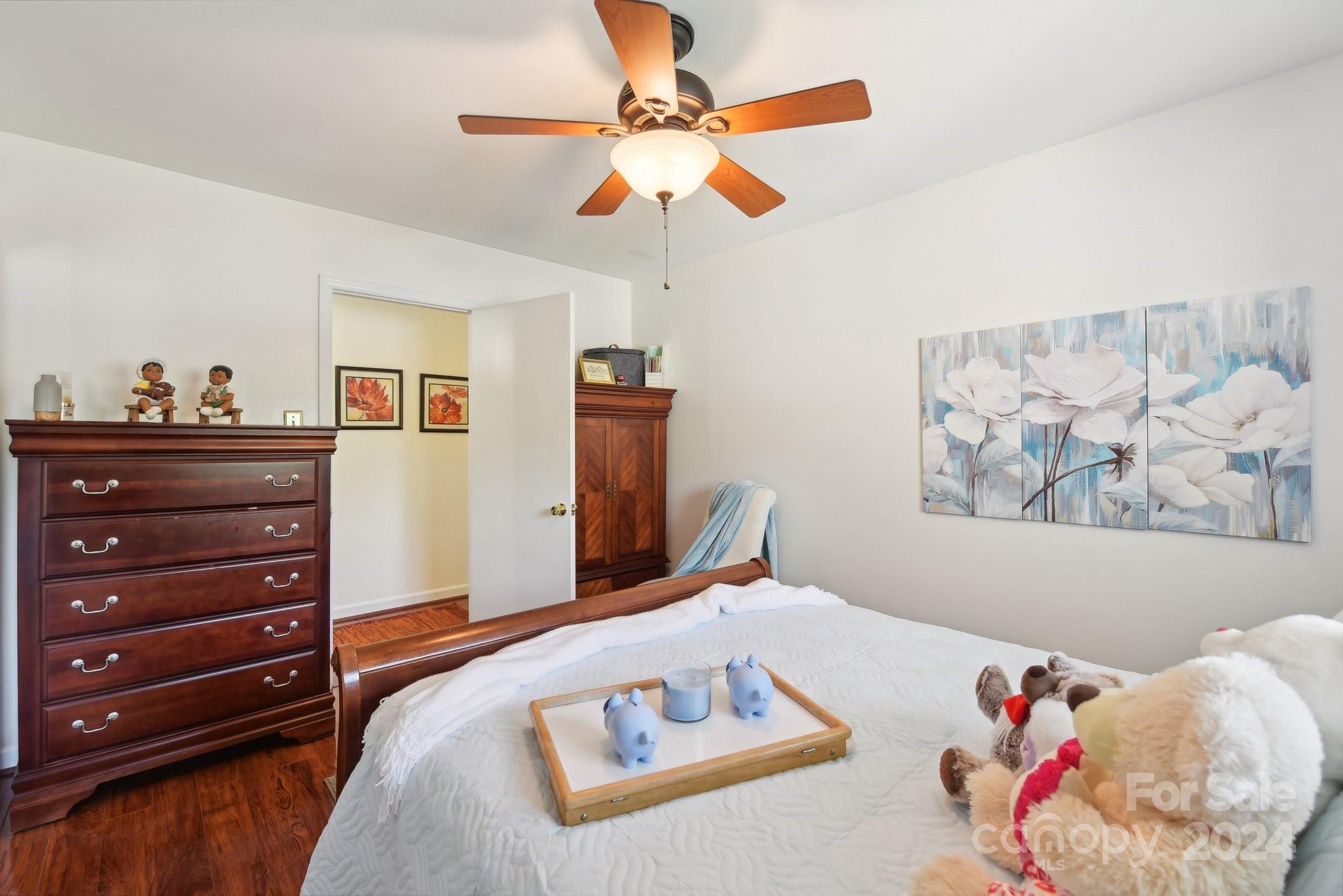 2101 Artwood Lane