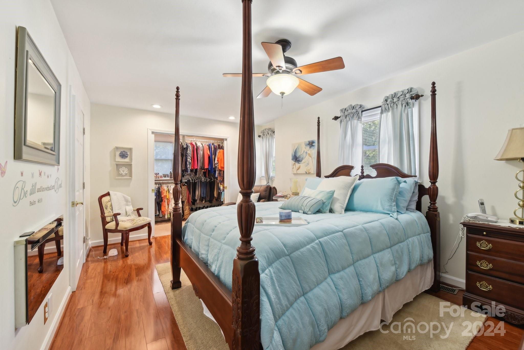 2101 Artwood Lane