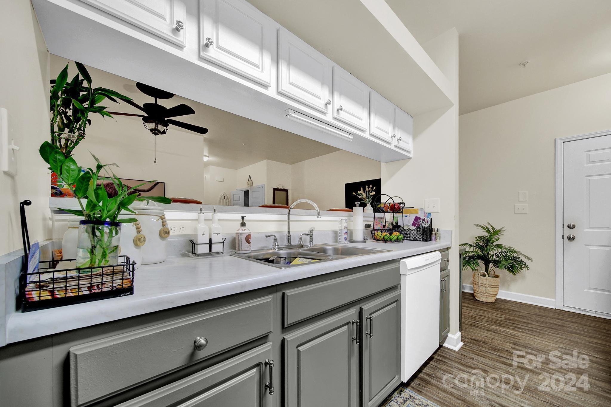 2546 Carya Pond Lane