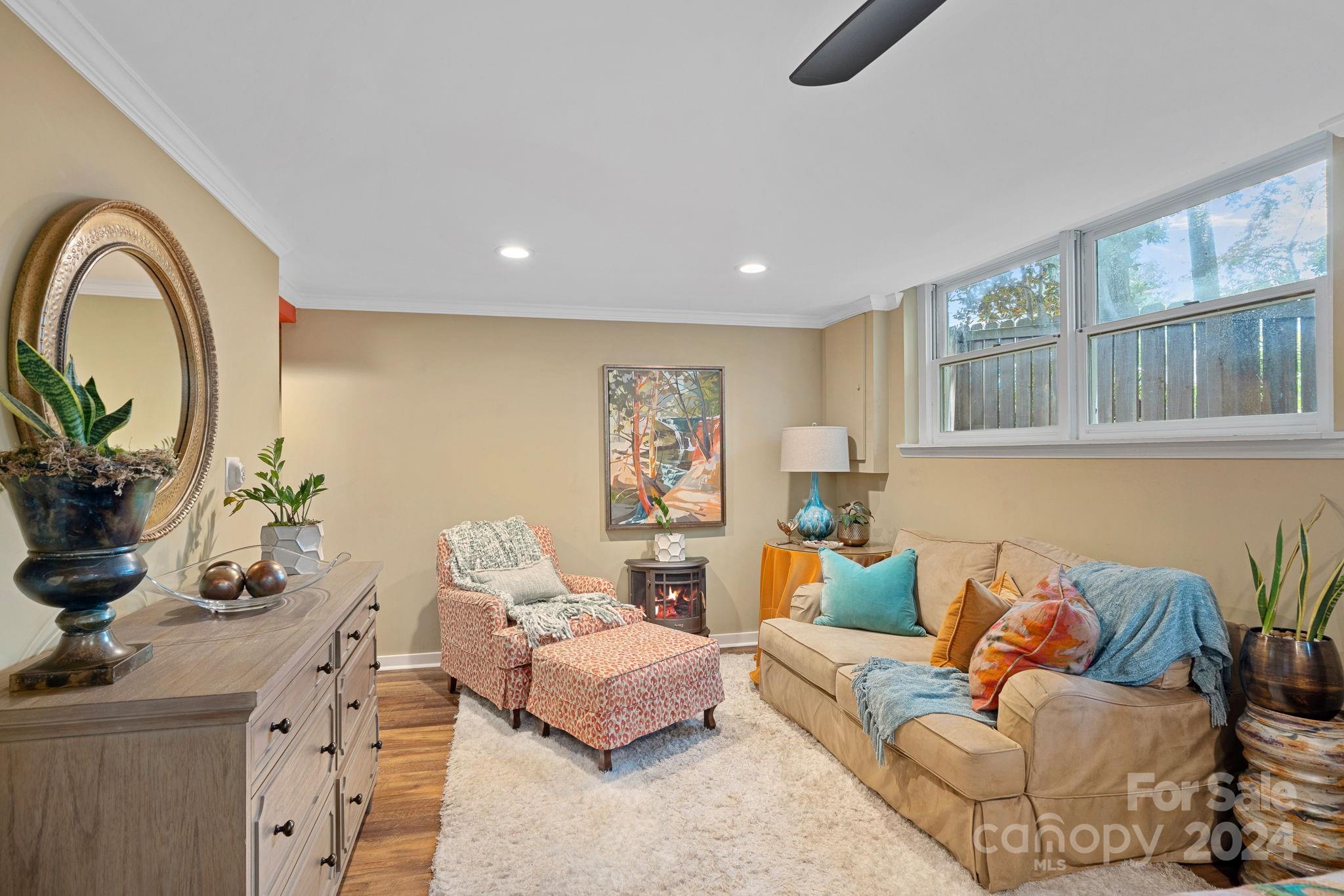 1512 Ideal Way