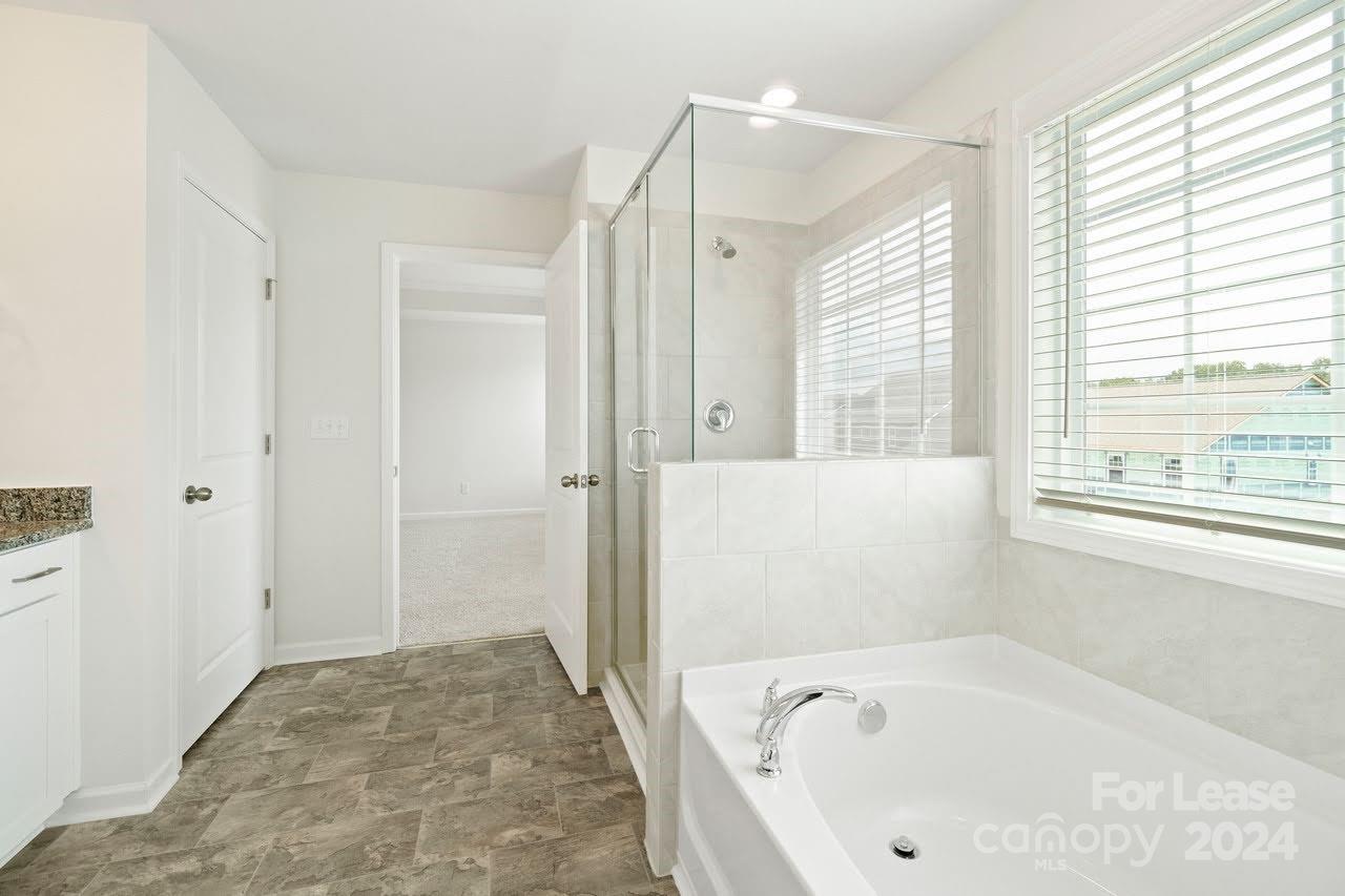 1024 Arbury Way