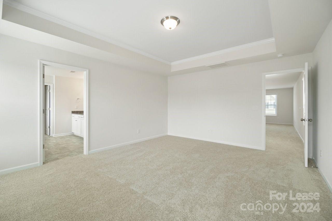 1024 Arbury Way