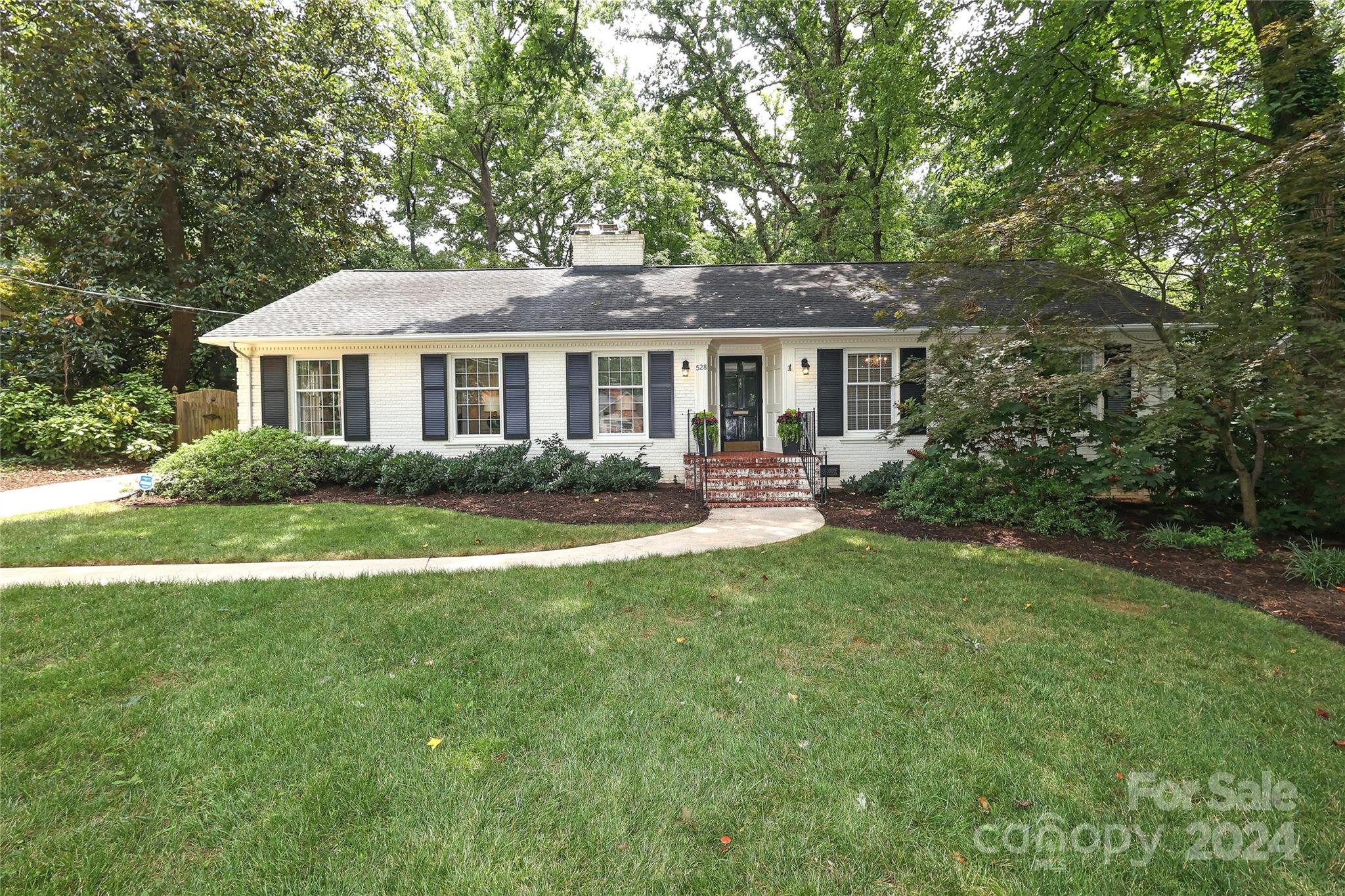 528 Ellsworth Road