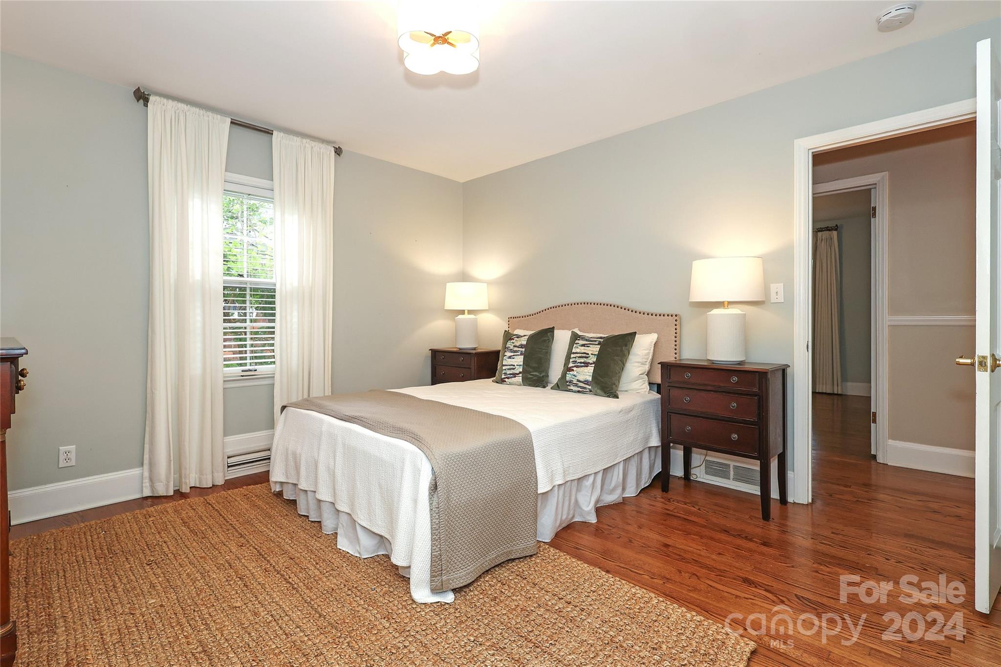 528 Ellsworth Road