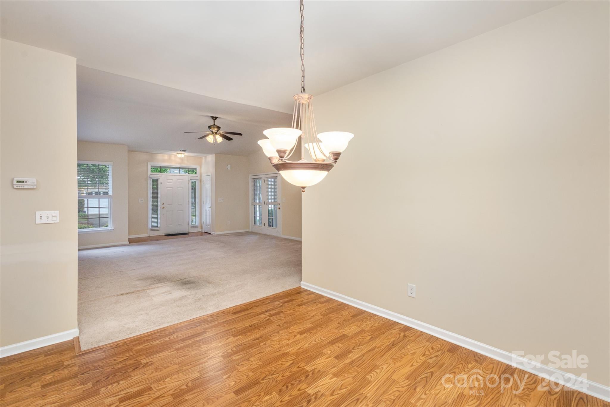 6815 Cinnamon Circle