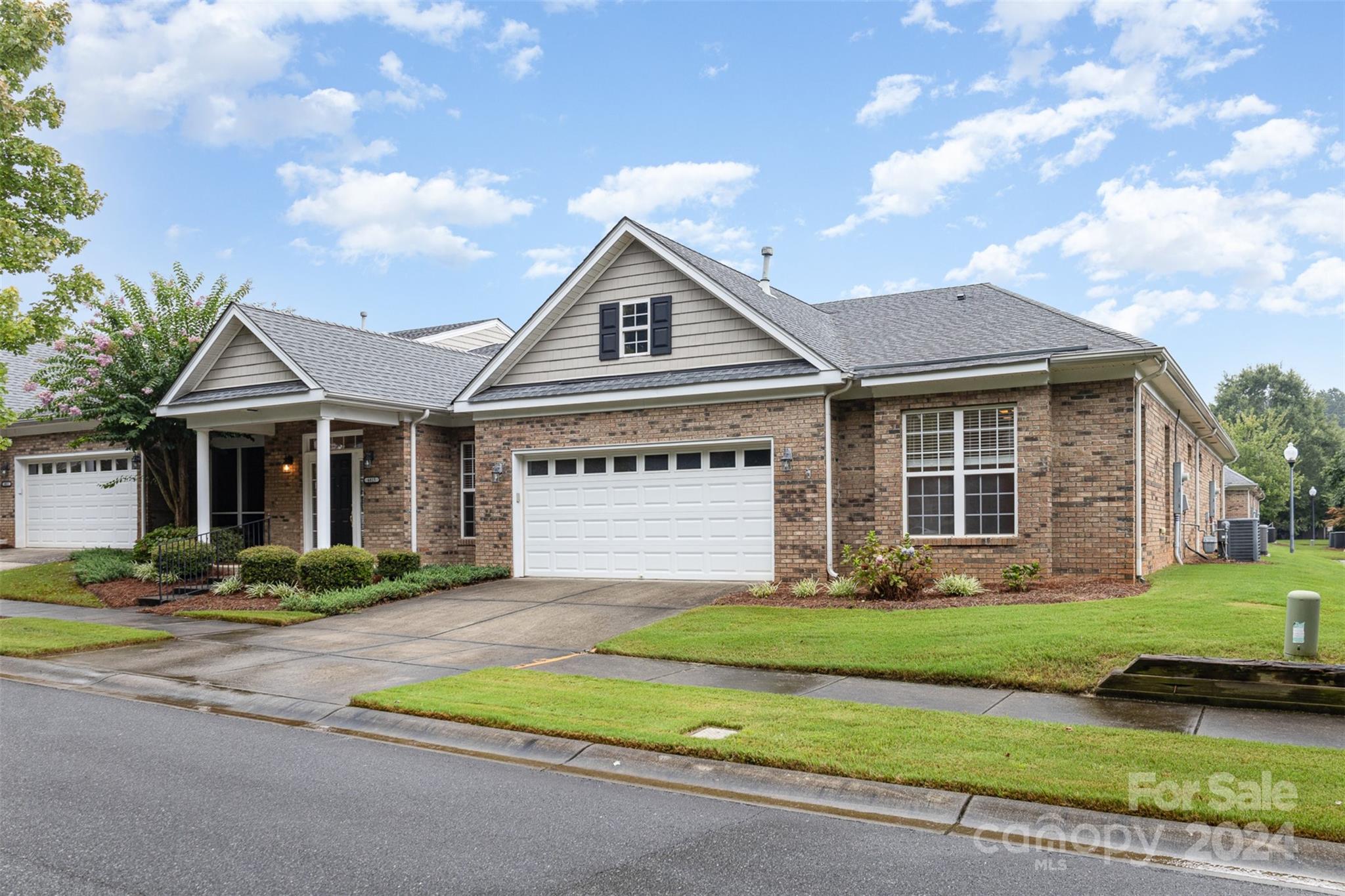 6815 Cinnamon Circle