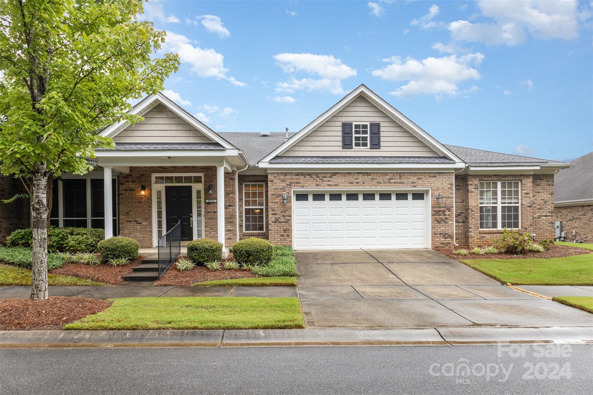 6815 Cinnamon Circle